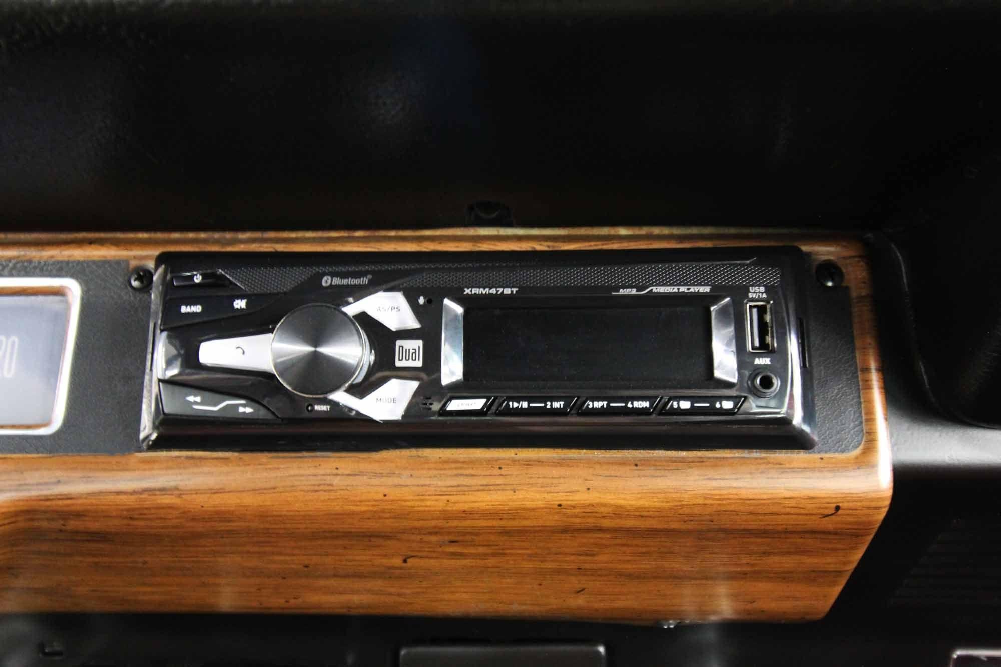 1976 International Scout Traveler