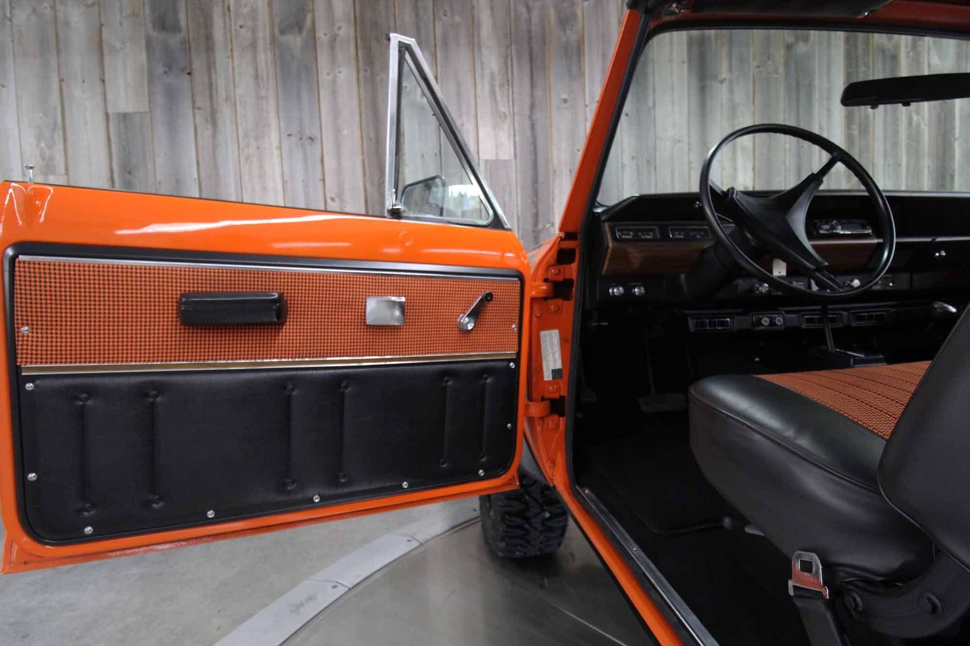 1976 International Scout Traveler