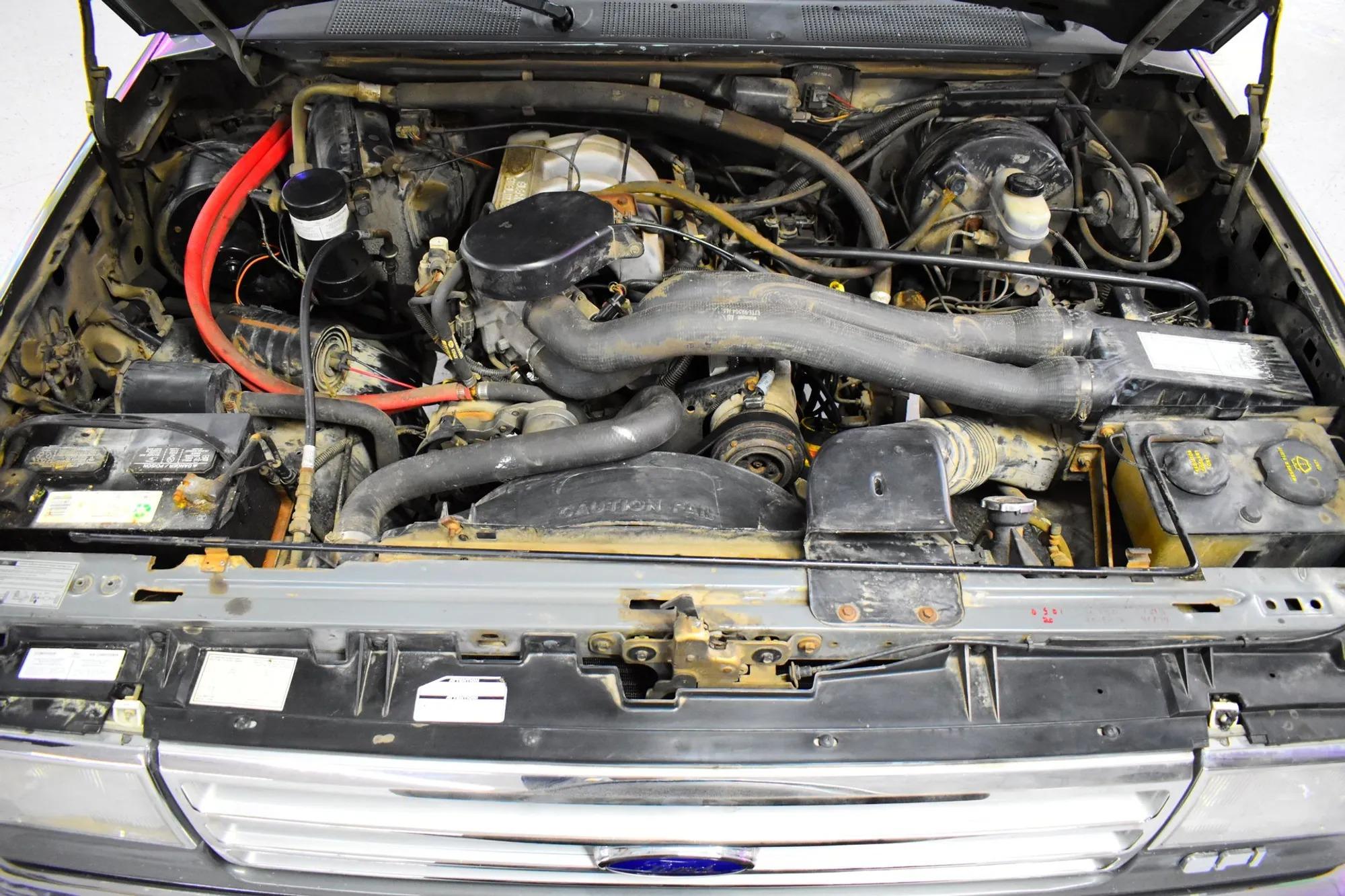 67k-Mile 1987 Ford F-250 XLT Lariat