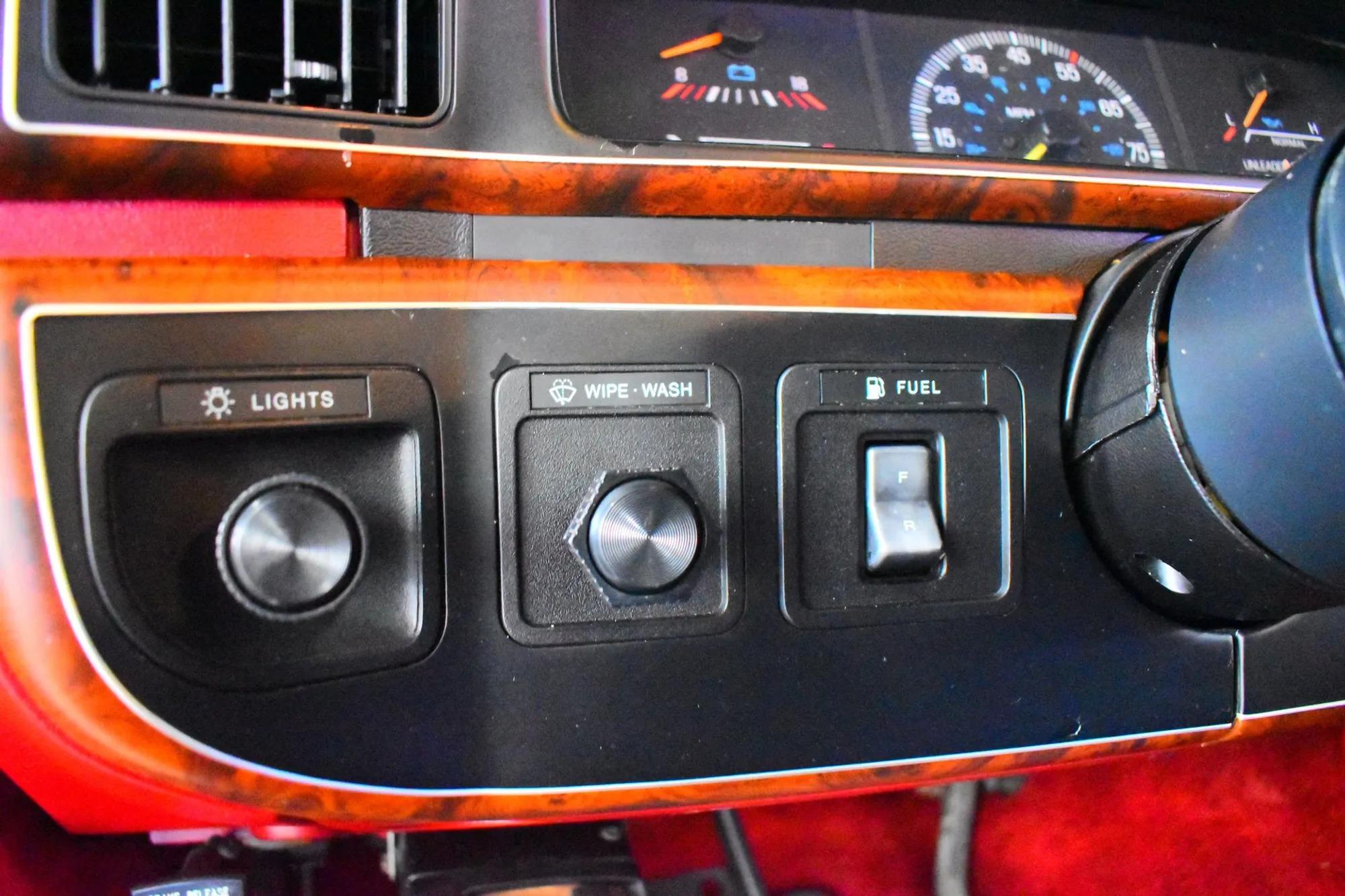 67k-Mile 1987 Ford F-250 XLT Lariat