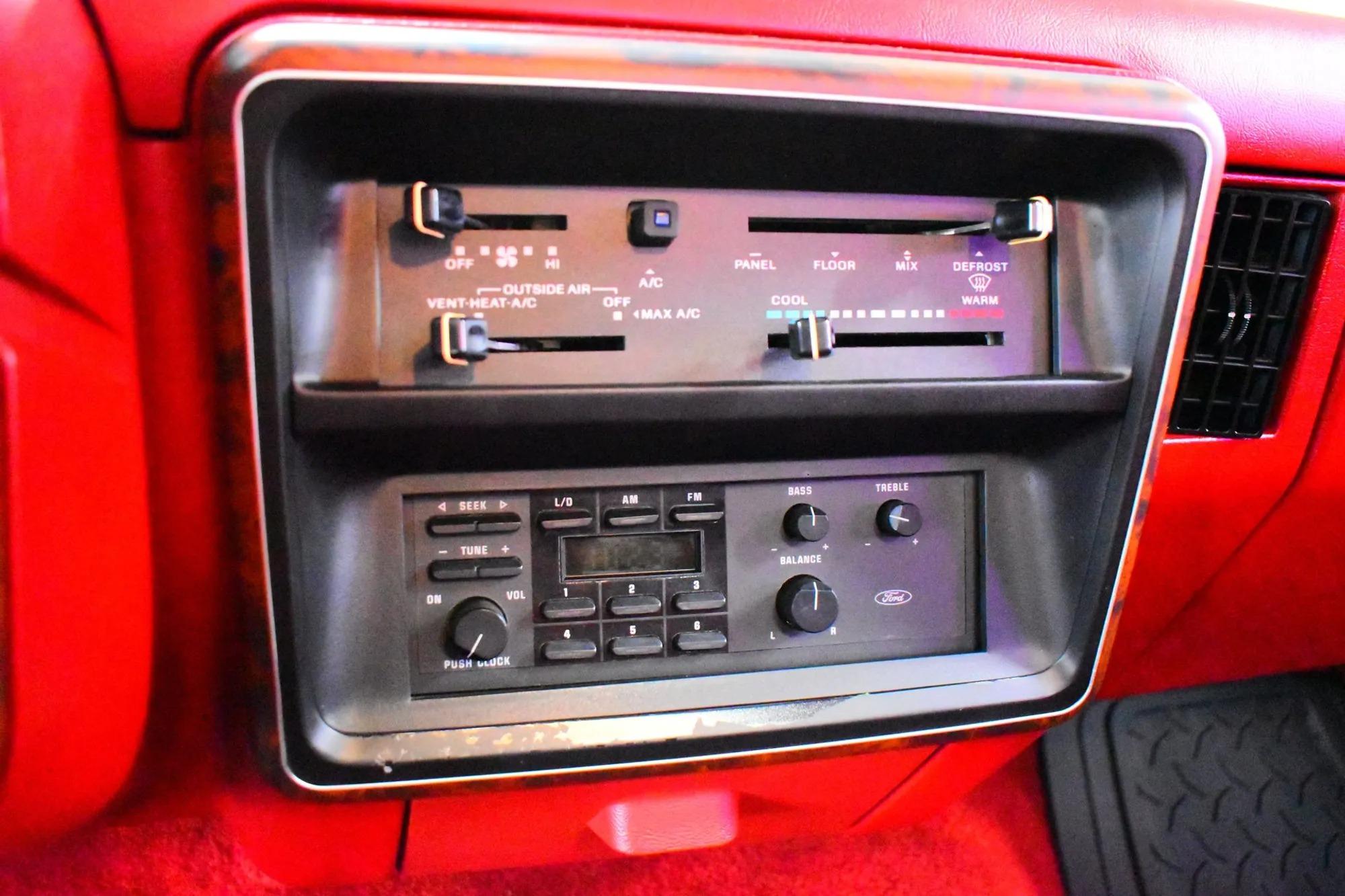 67k-Mile 1987 Ford F-250 XLT Lariat