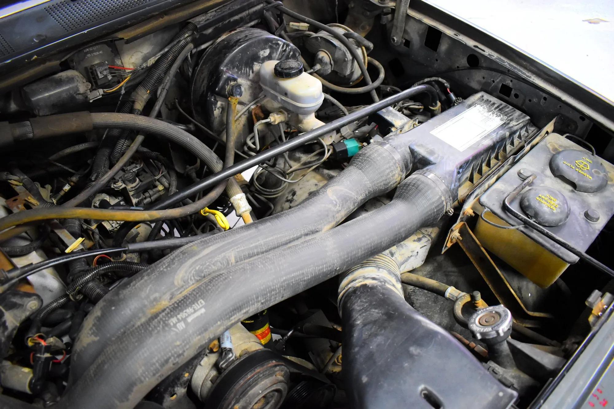 67k-Mile 1987 Ford F-250 XLT Lariat