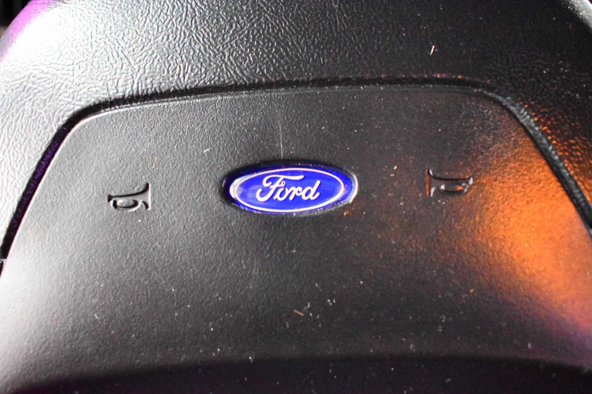 67k-Mile 1987 Ford F-250 XLT Lariat