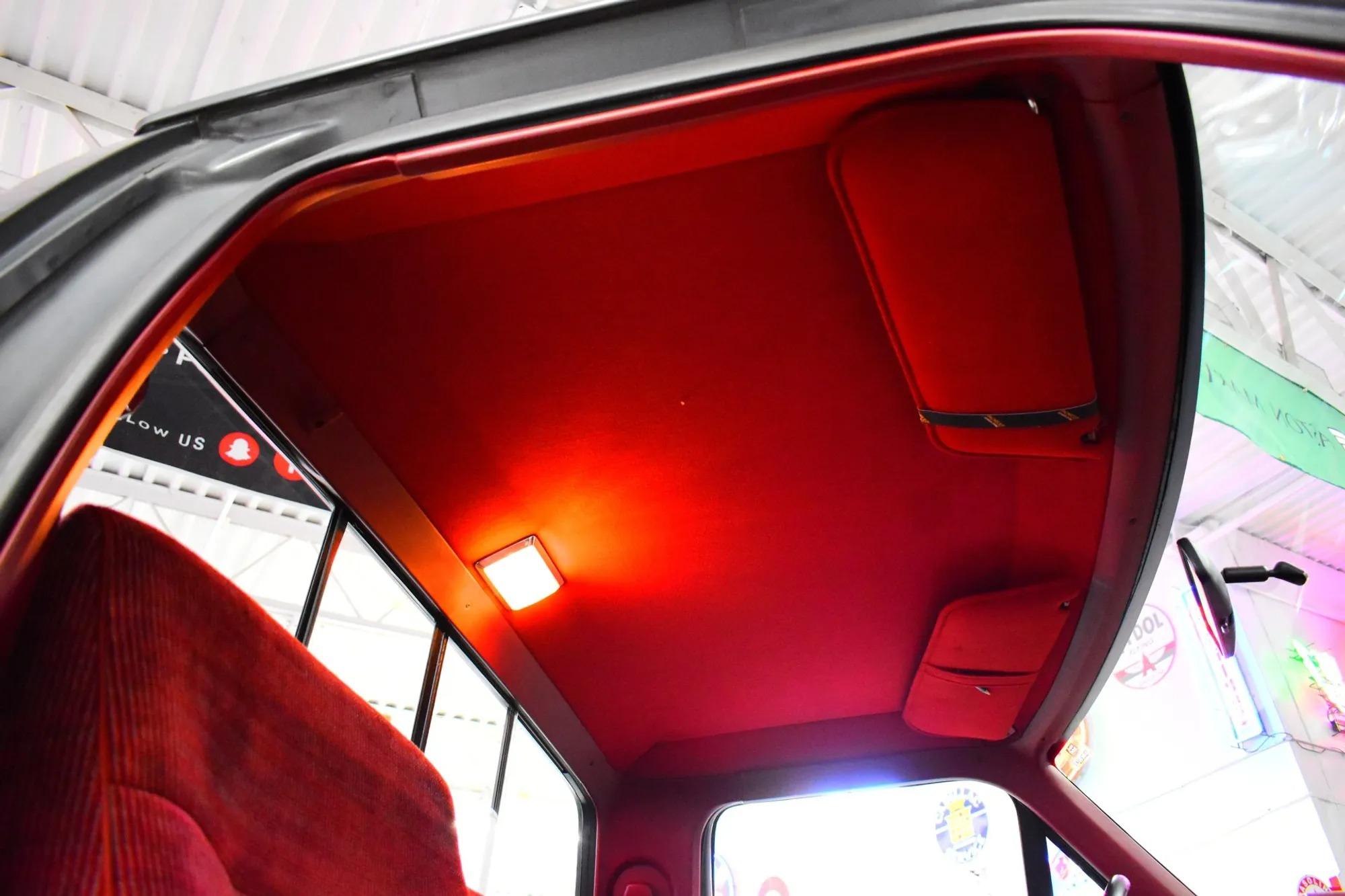 67k-Mile 1987 Ford F-250 XLT Lariat