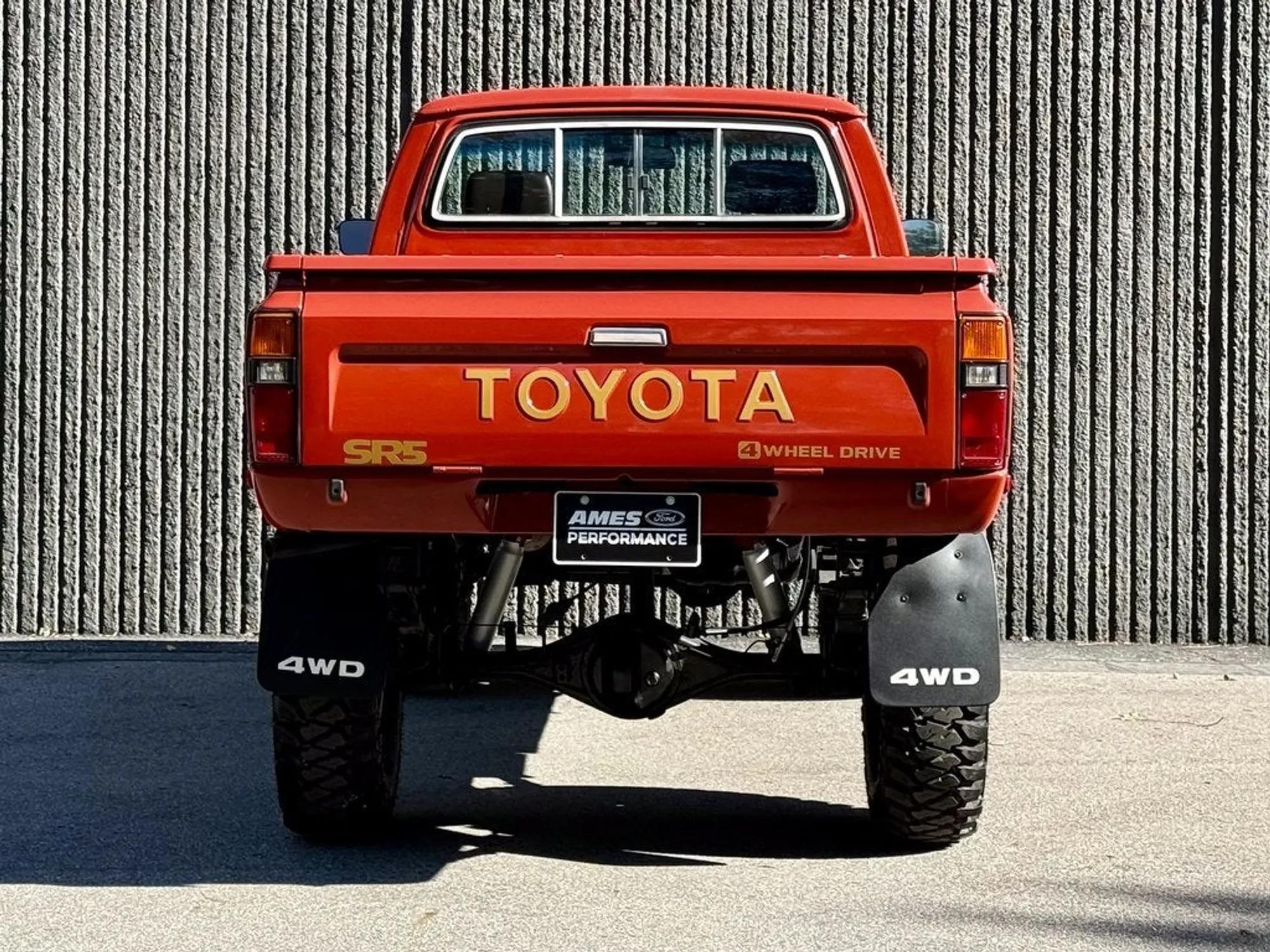 1983 Toyota Pickup SR5 - 3