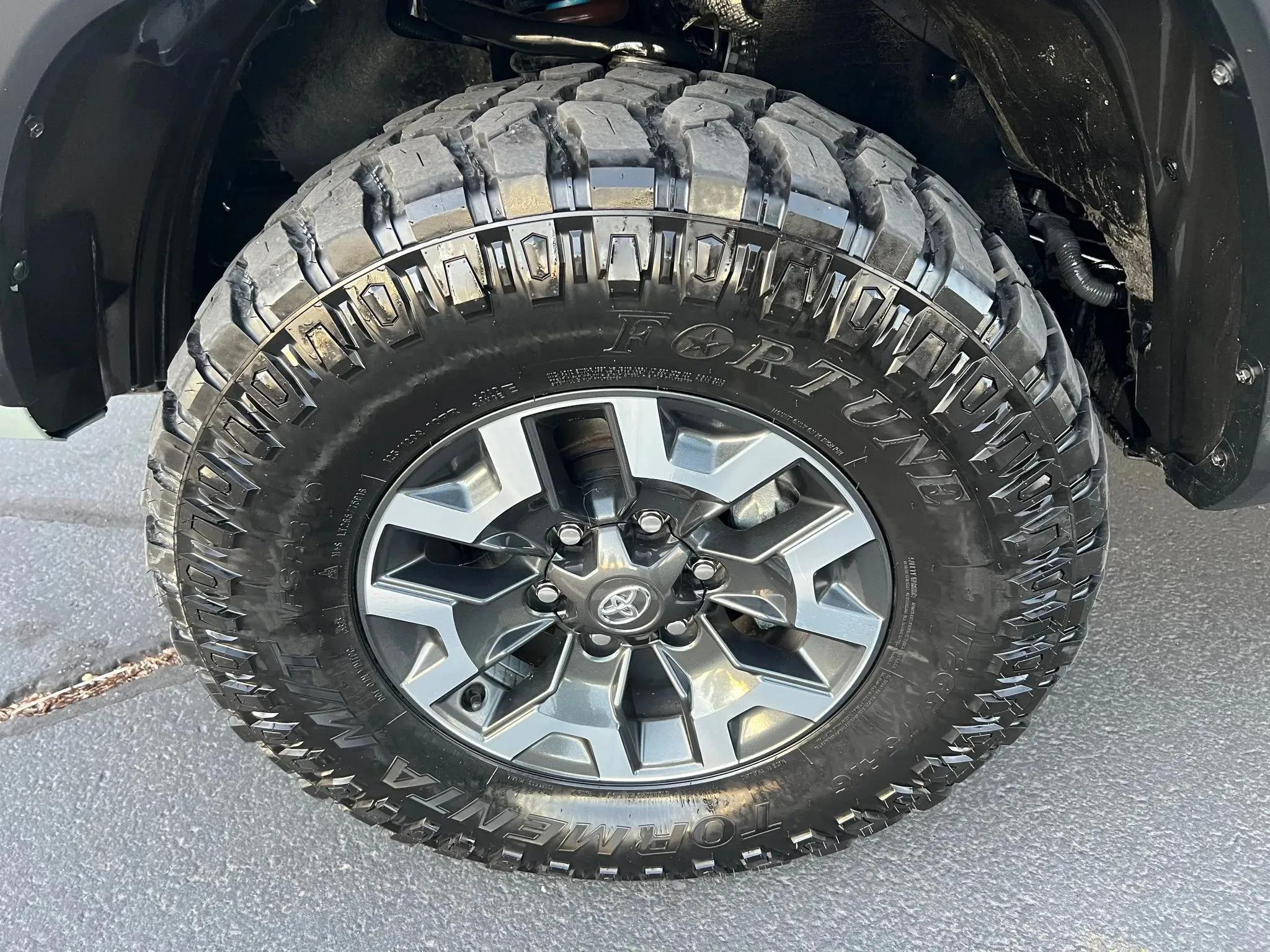 2023 Toyota Tacoma TRD Off-Road