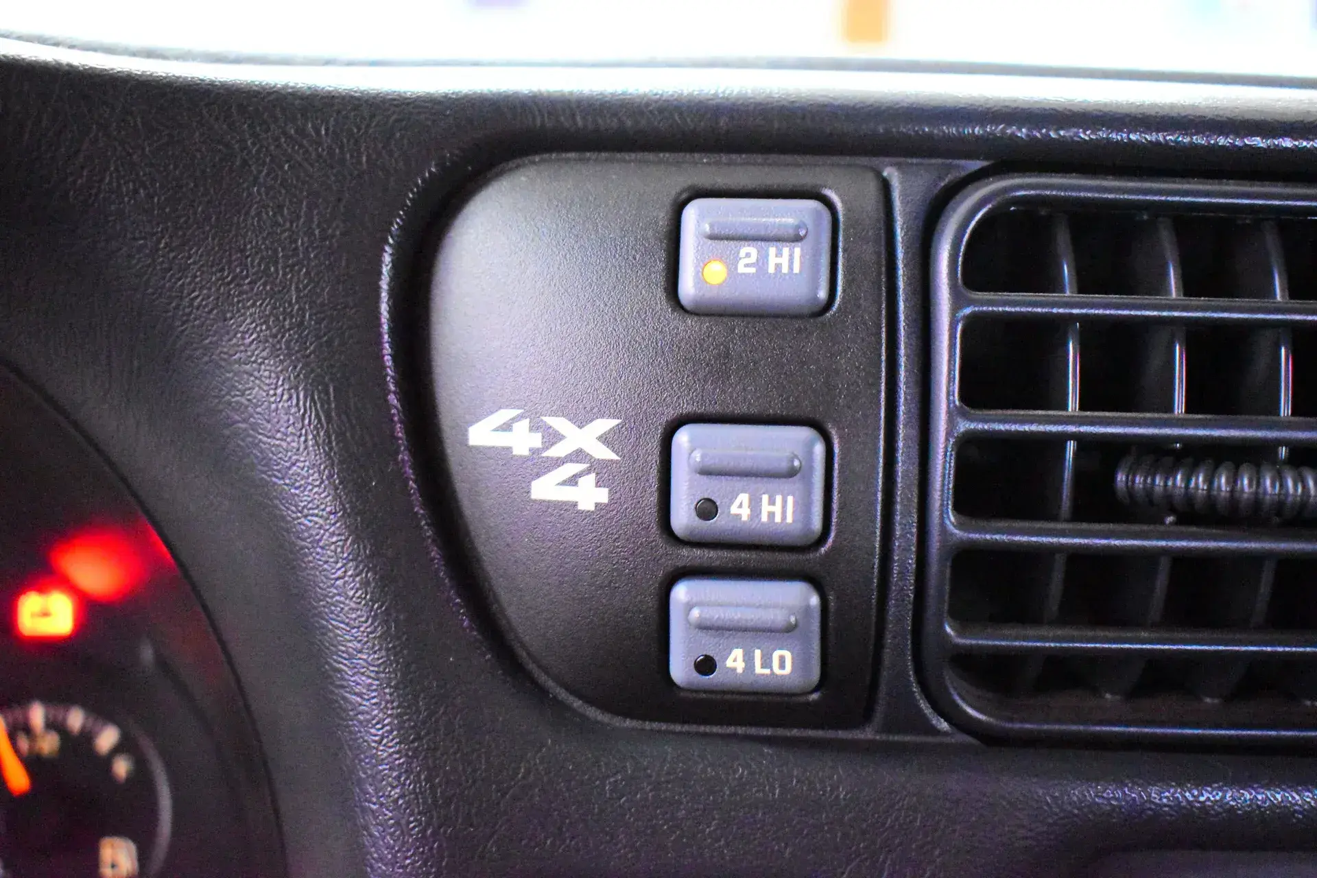 2003 Chevrolet S-10 ZR2