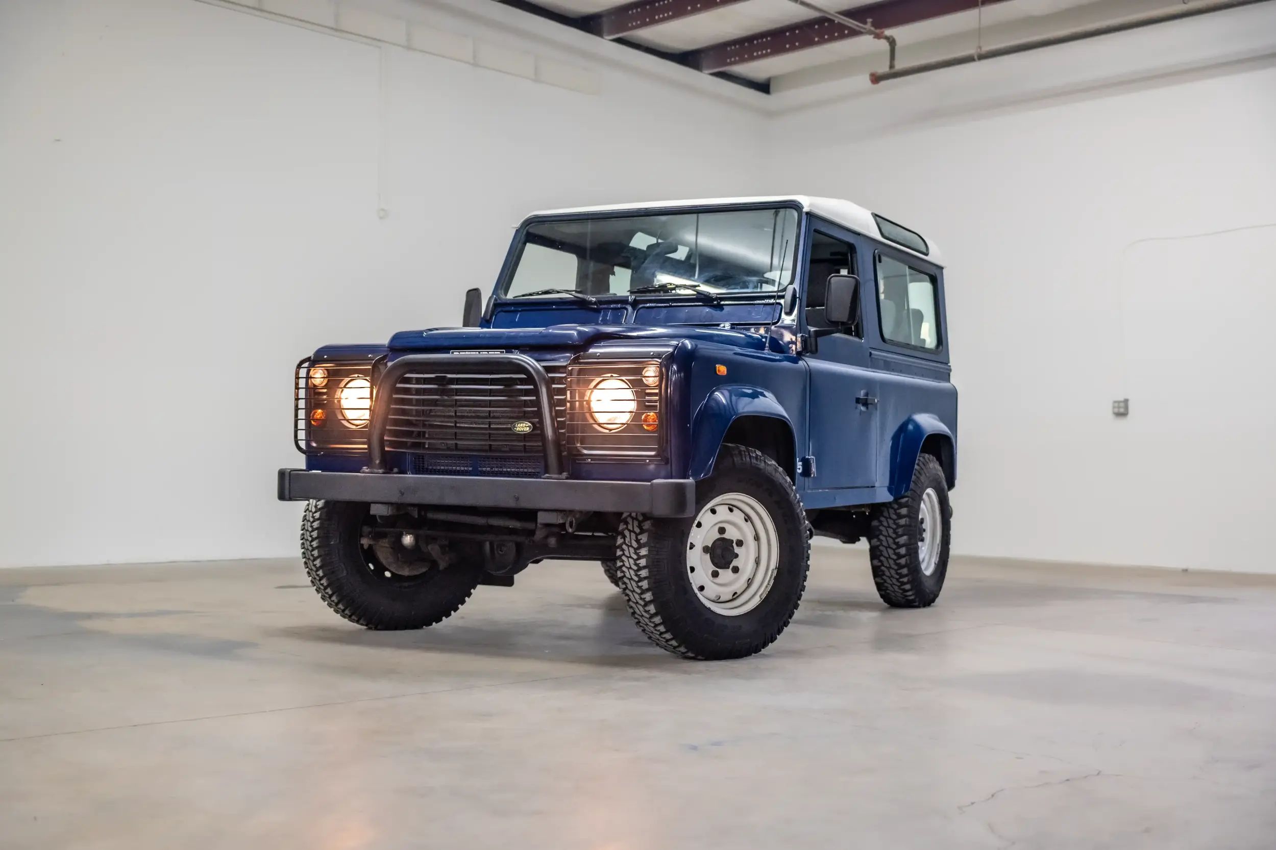 1999 Land Rover Defender 90 County Spec - 3