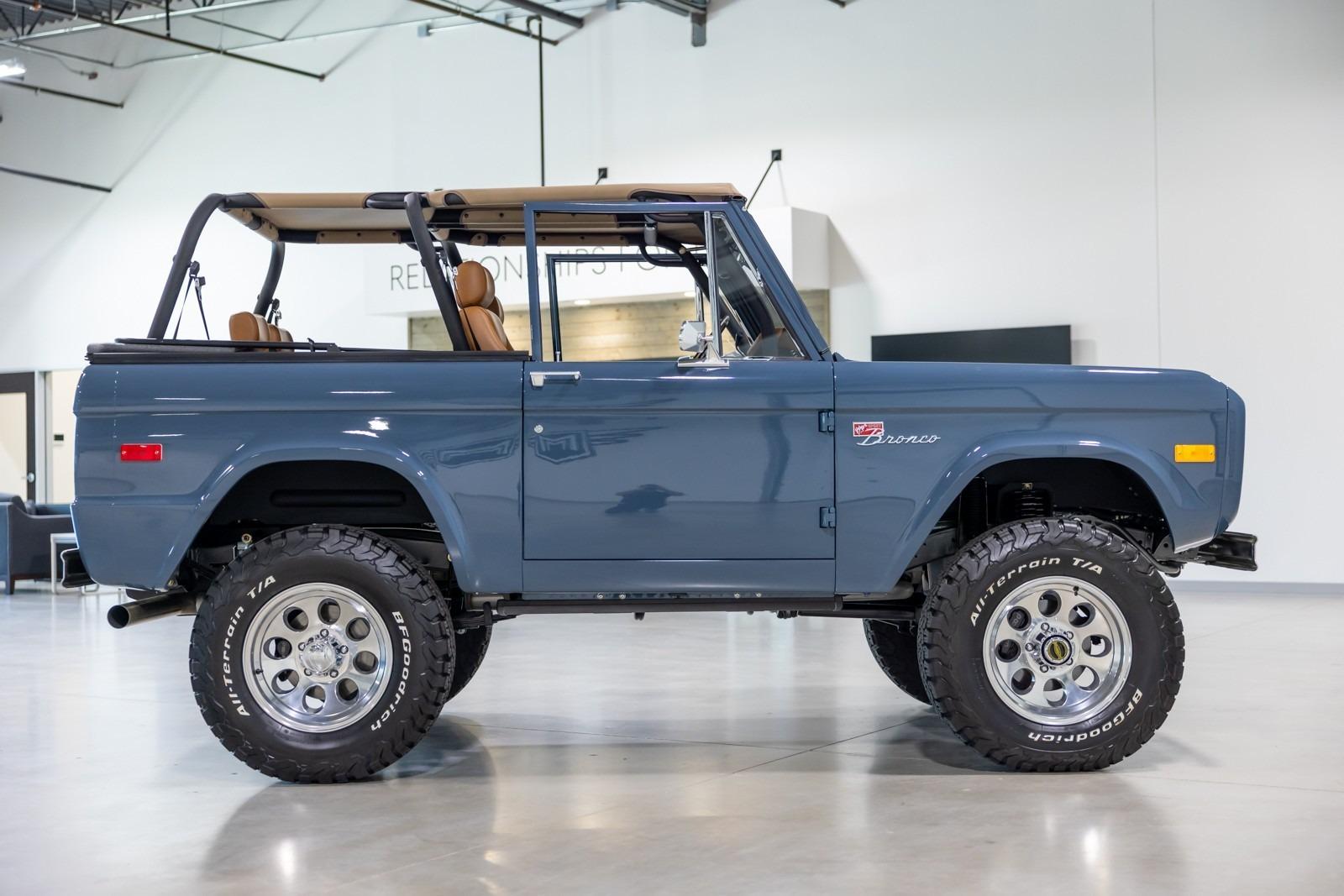 1975 Ford Bronco - 4