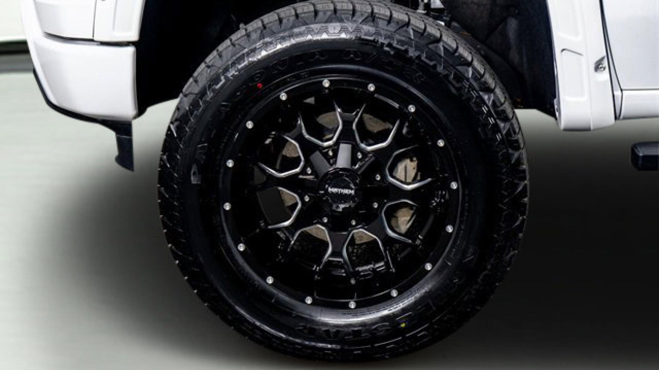 2024 Chevrolet Silverado RST