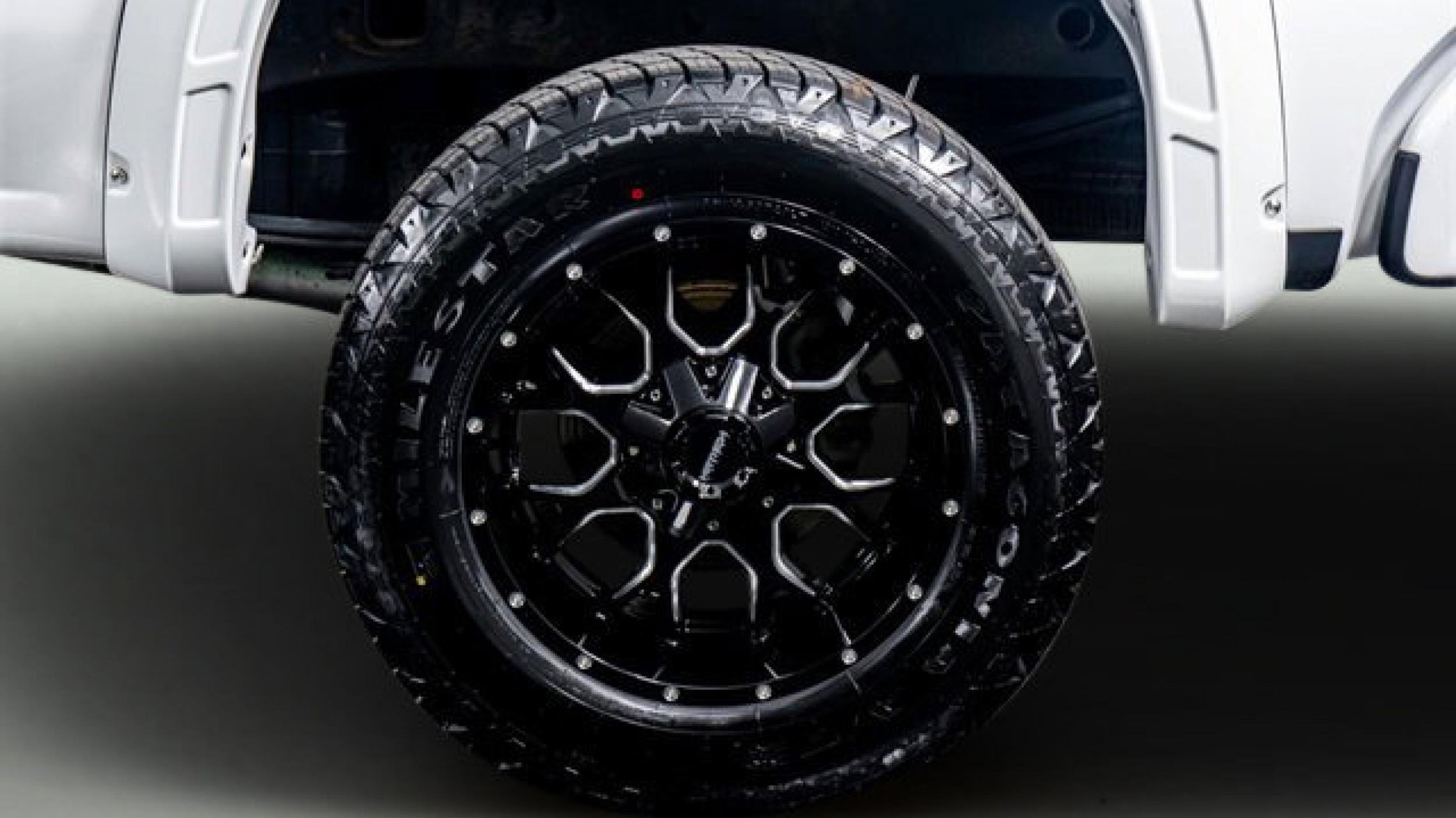 2024 Chevrolet Silverado RST