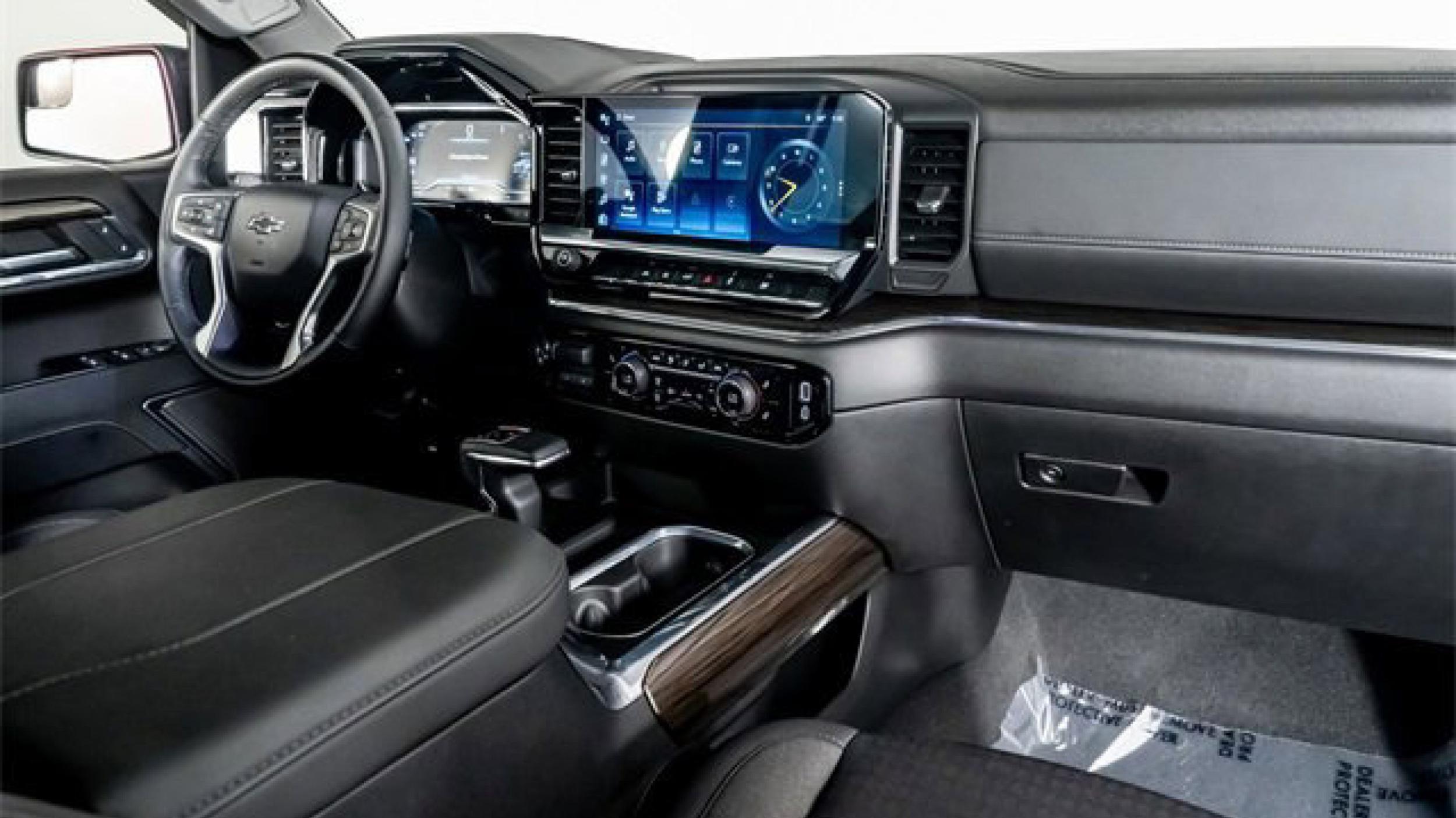 2024 Chevrolet Silverado RST