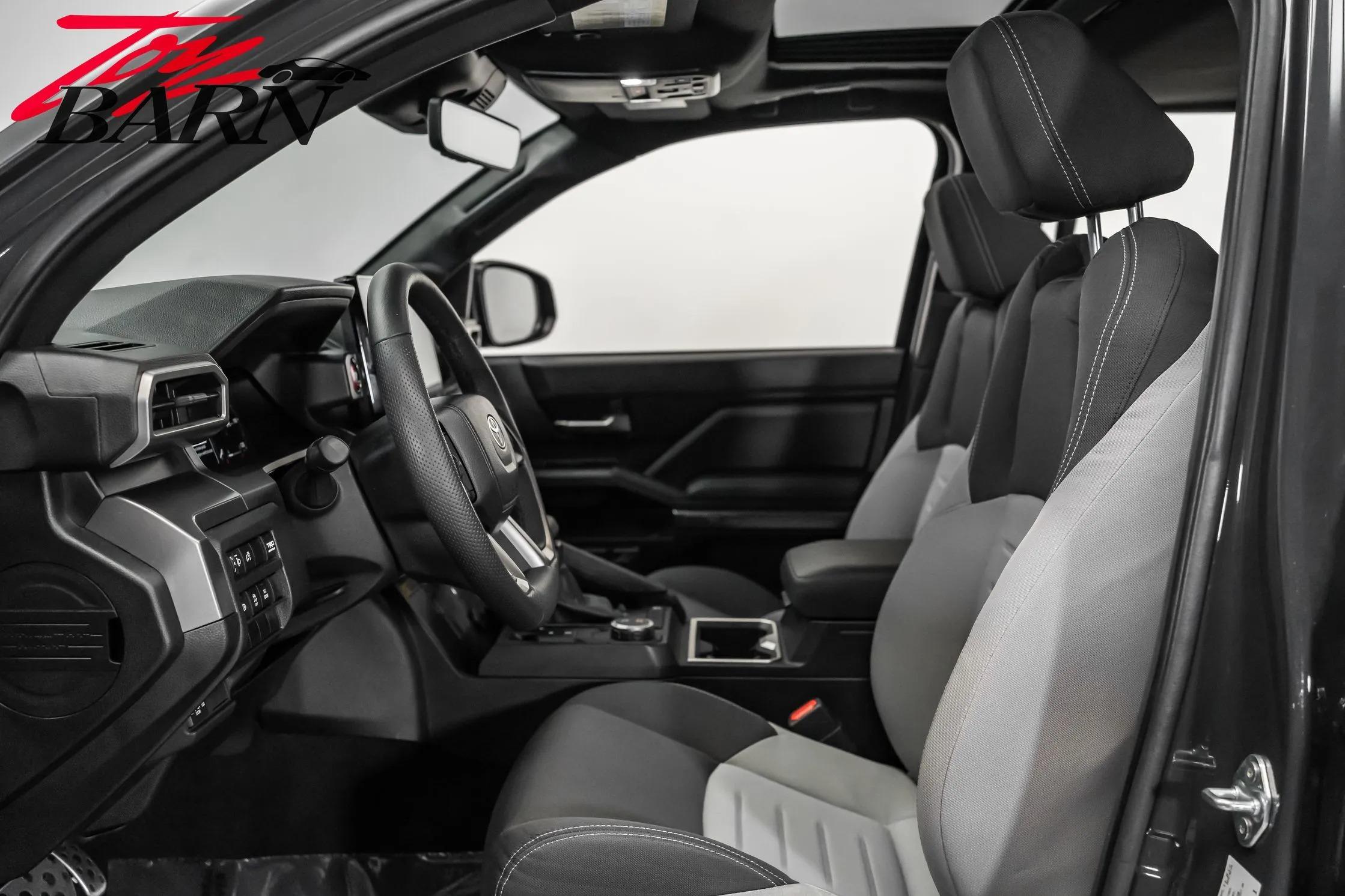 2024 Toyota Tacoma TRD Sport - 2