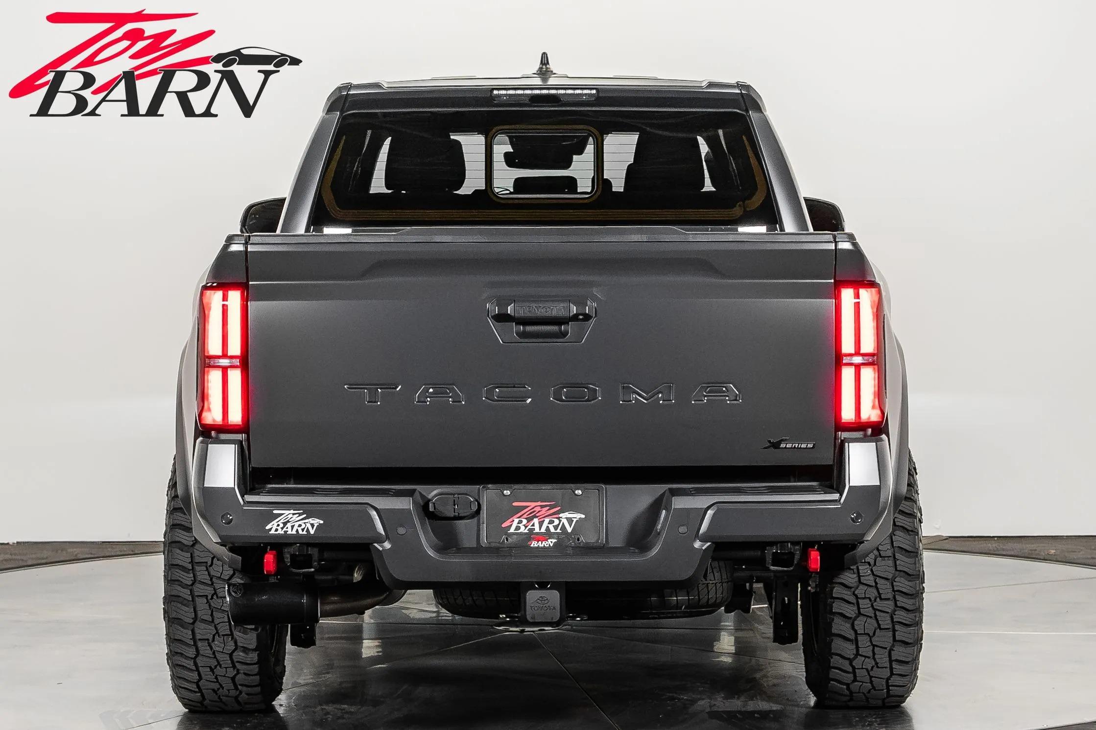 2024 Toyota Tacoma TRD Sport - 4