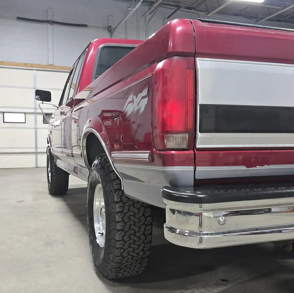 1994 Ford F-150 XLT - 4