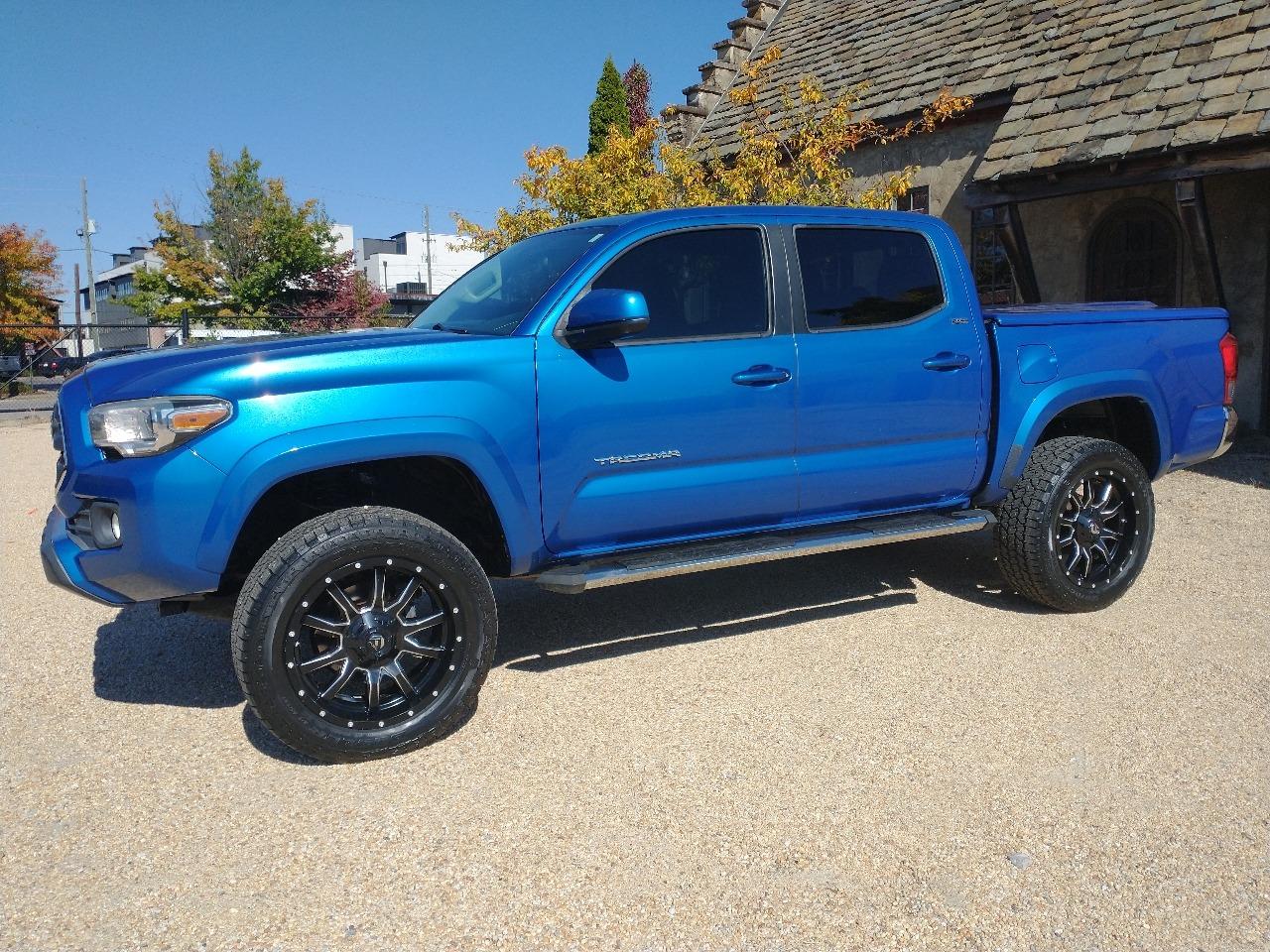 2017 Toyota Tacoma SR5
