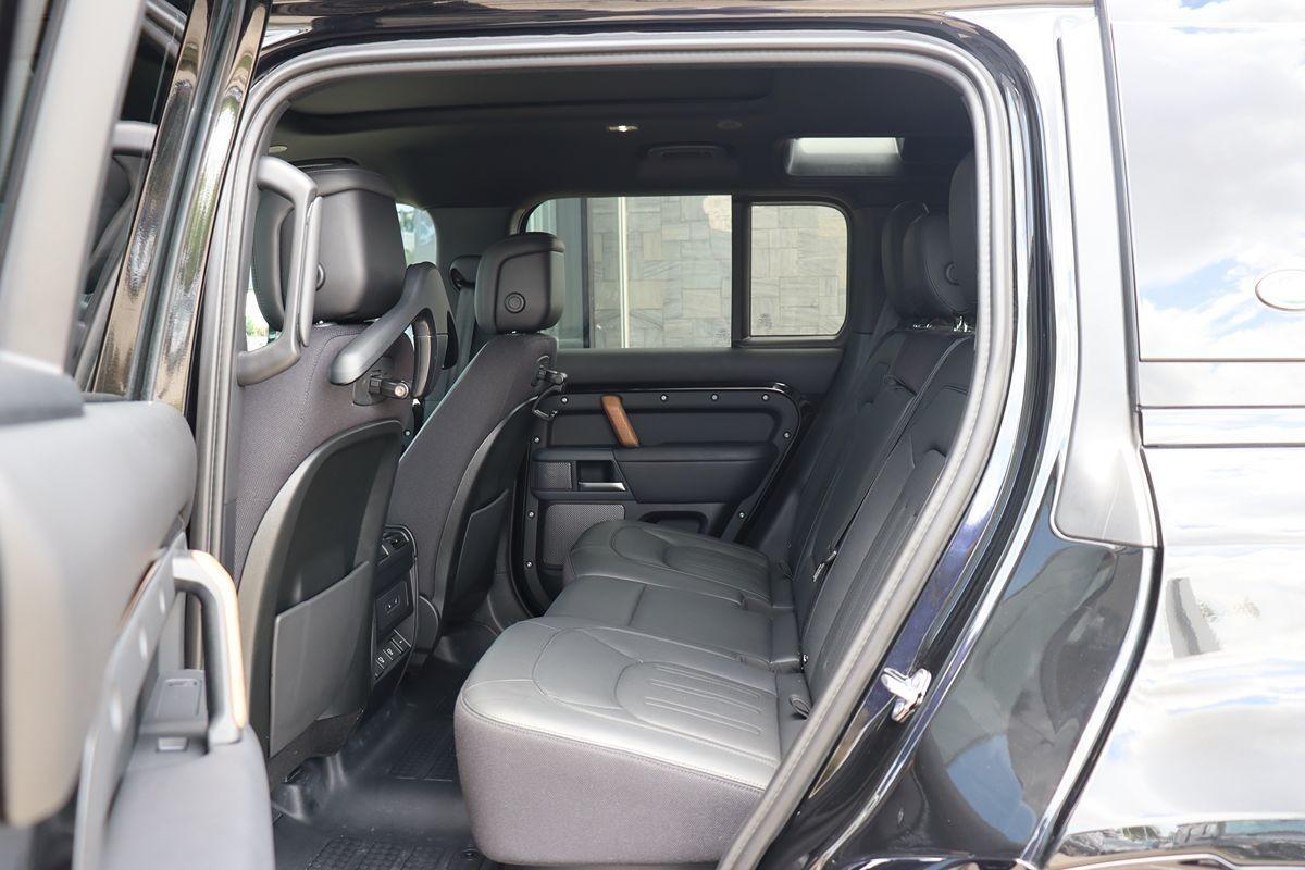 2022 Land Rover Defender 110 X