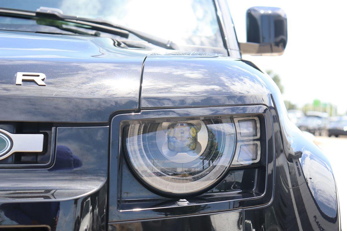 2022 Land Rover Defender 110 X - 5