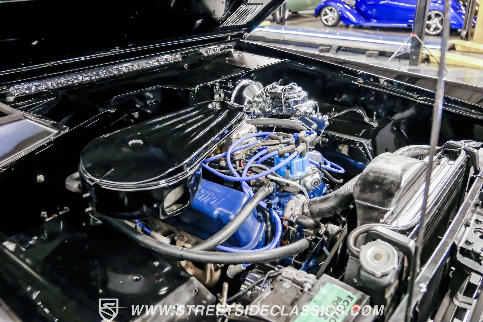 Frame-Off Restored 1972 Ford Bronco