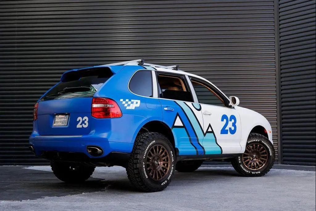 Modified 2008 Porsche Cayenne S