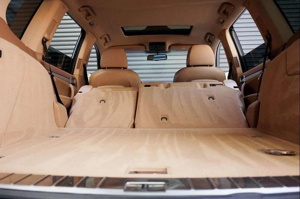 Modified 2008 Porsche Cayenne S