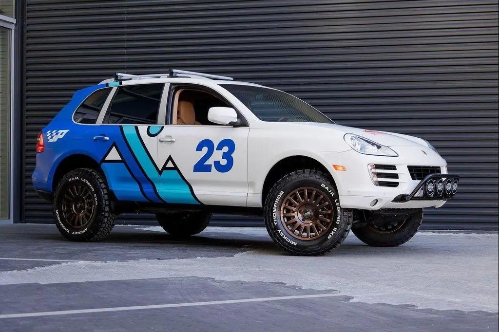 Modified 2008 Porsche Cayenne S
