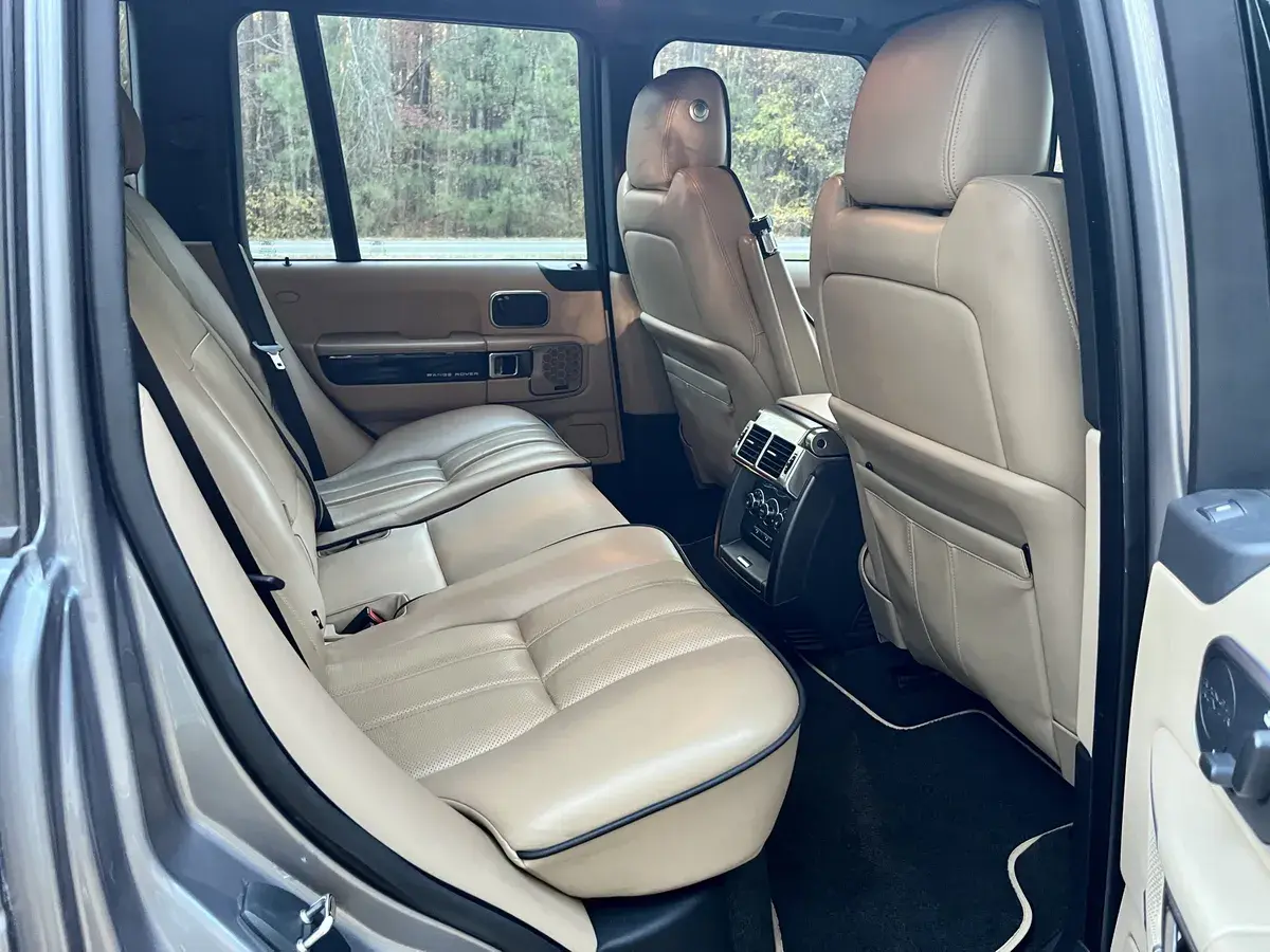 2012 Land Rover Range Rover HSE Lux