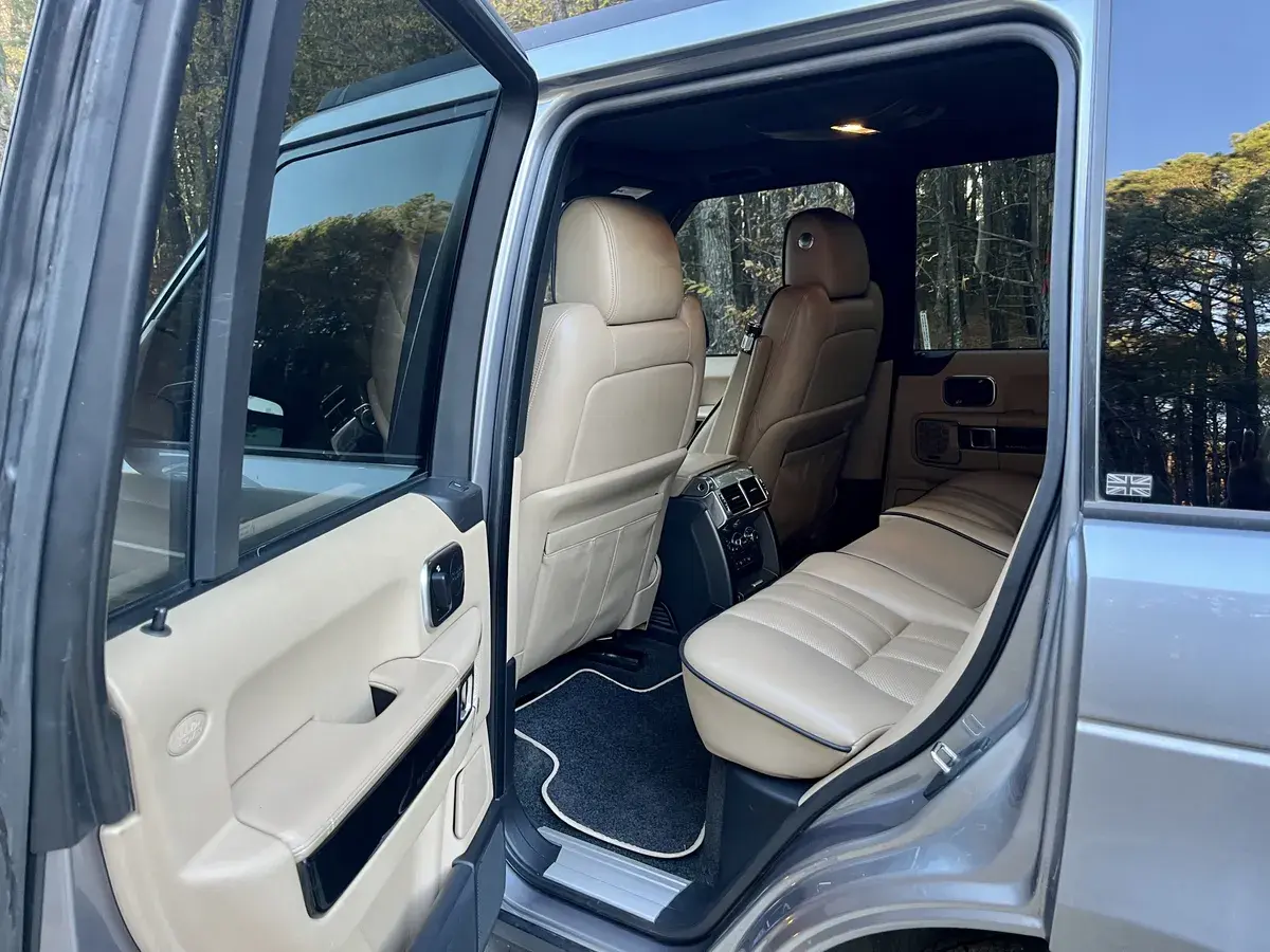 2012 Land Rover Range Rover HSE Lux