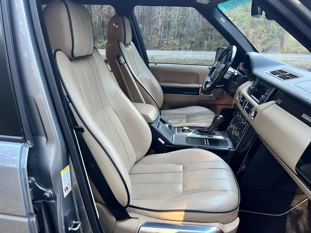 2012 Land Rover Range Rover HSE Lux