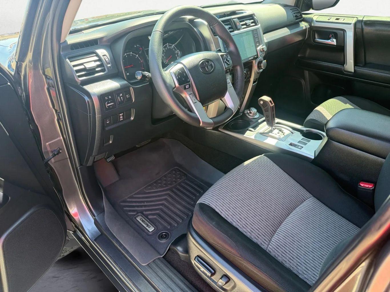 2020 Toyota 4Runner SR5