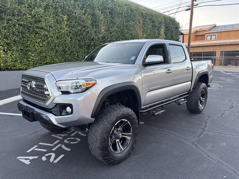  Toyota Tacoma