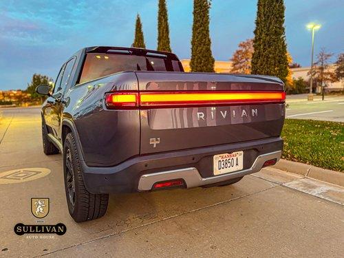 2022 Rivian R1T