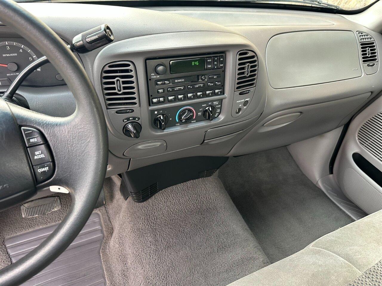 1999 Ford F-150 Lariat