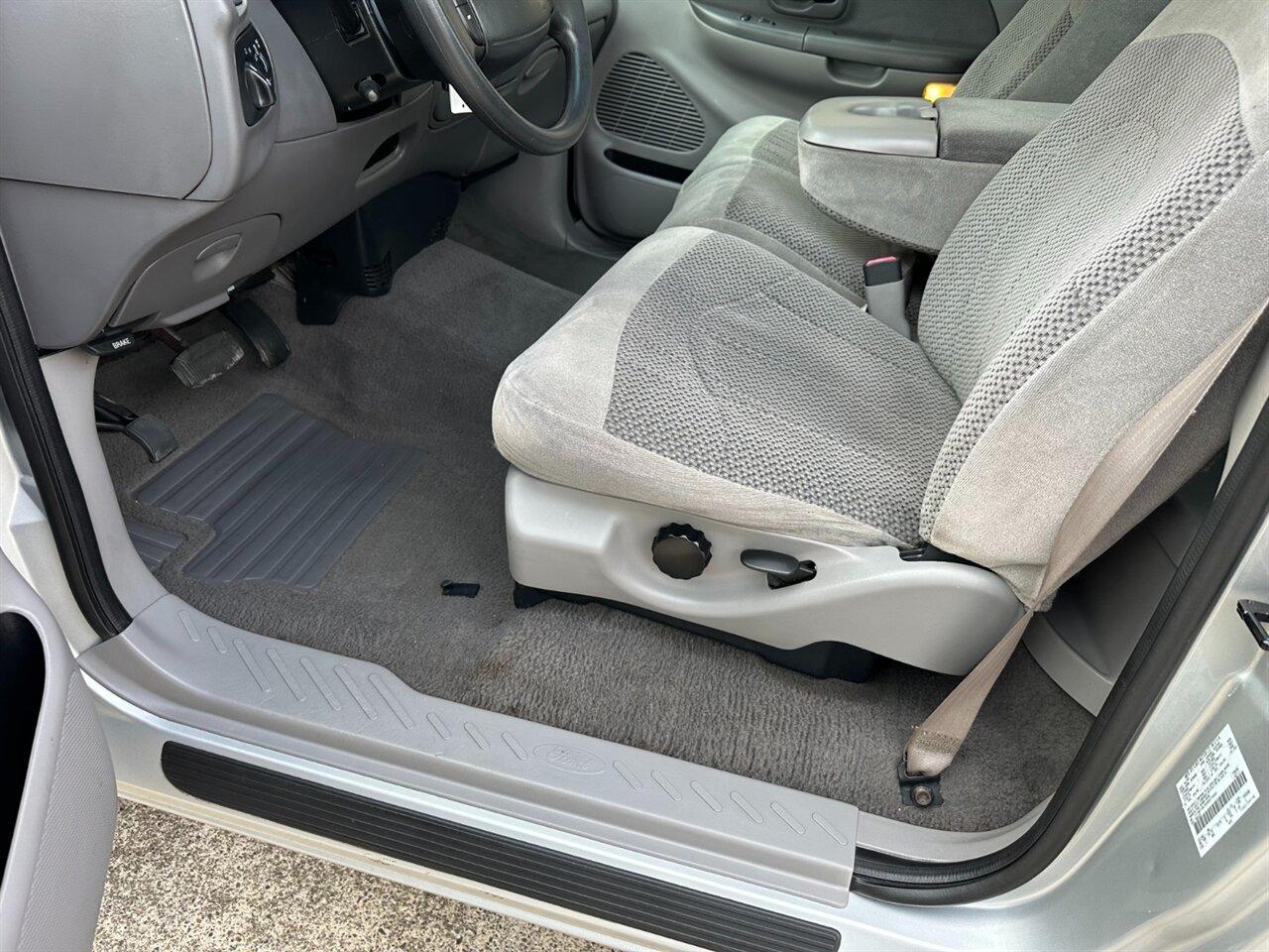 1999 Ford F-150 Lariat