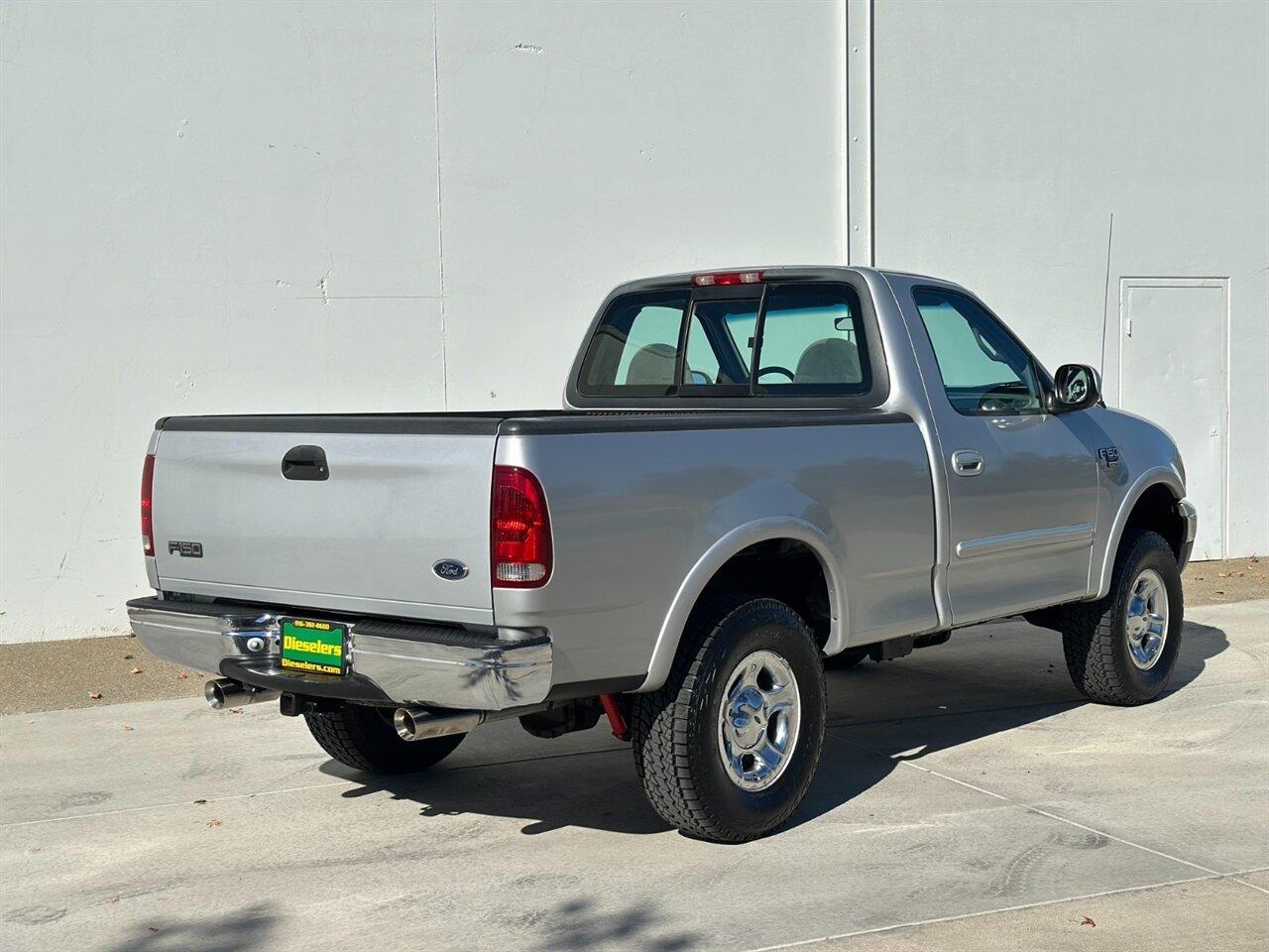 1999 Ford F-150 Lariat - 4