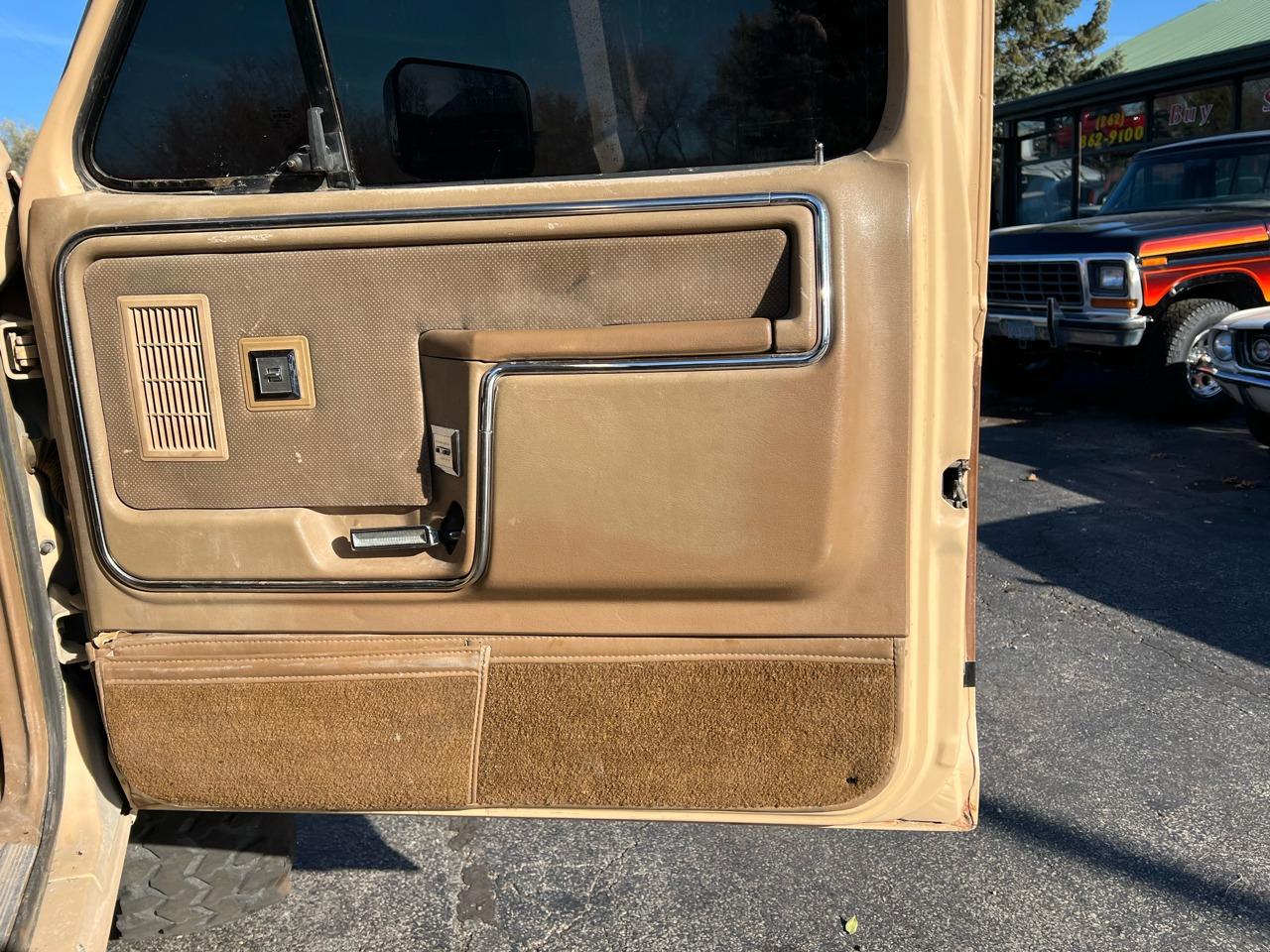 1986 Ford F-150 Lariat