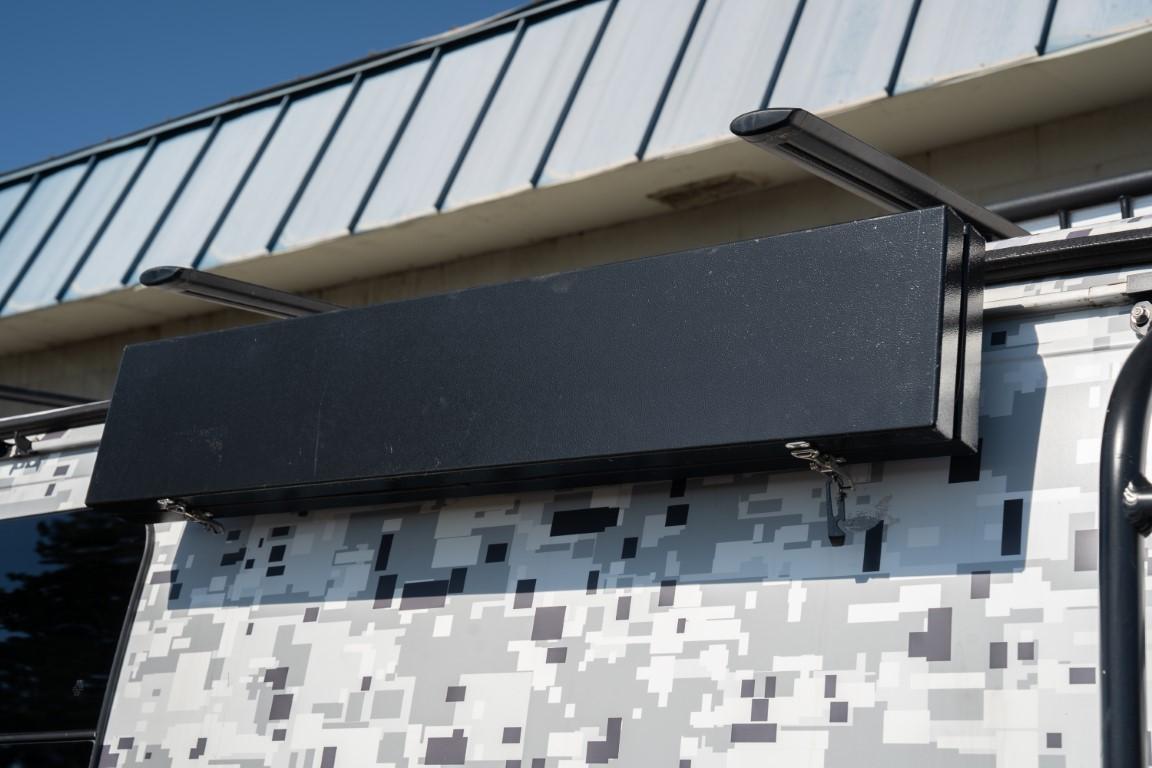 Modified 2002 Ford E-250 Overlander