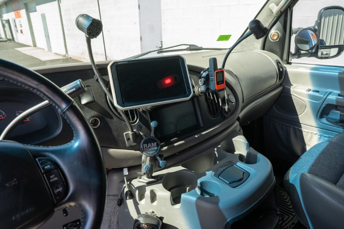 Modified 2002 Ford E-250 Overlander