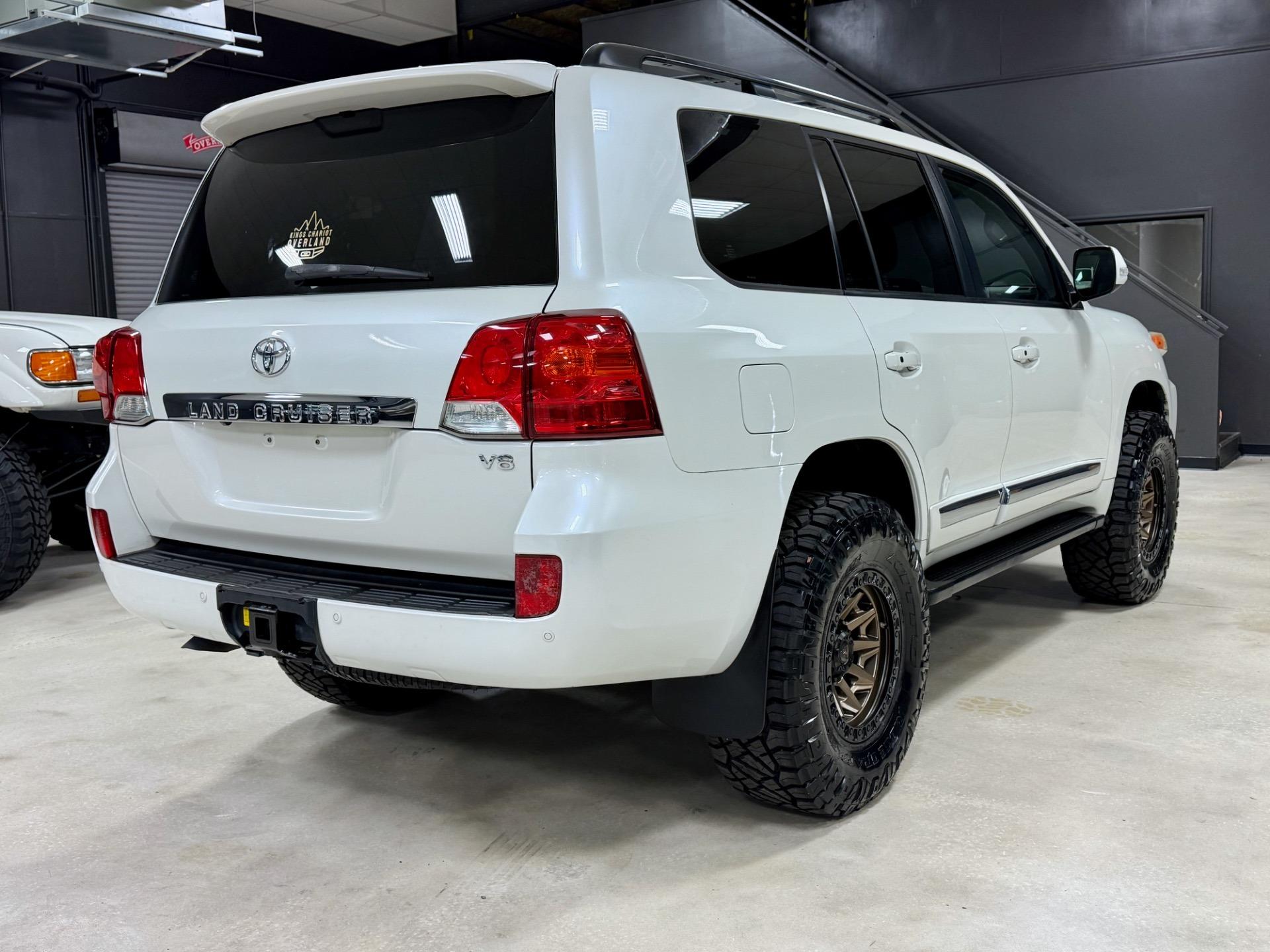 2013 Toyota Land Cruiser