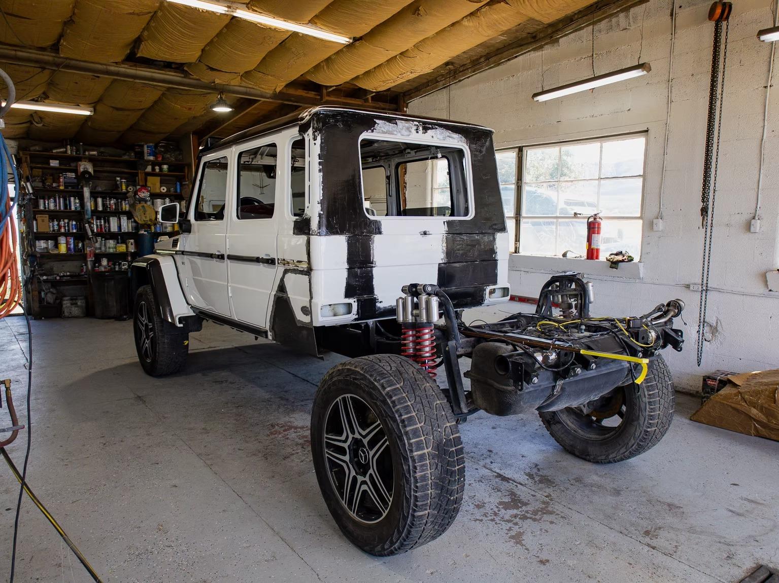 2017 Mercedes-Benz G550 4x4 Squared Pickup