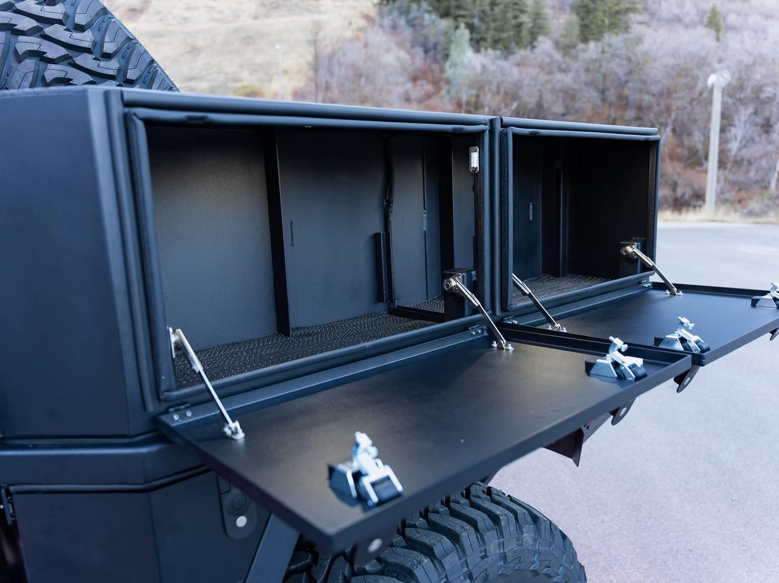 2017 Mercedes-Benz G550 4x4 Squared Pickup