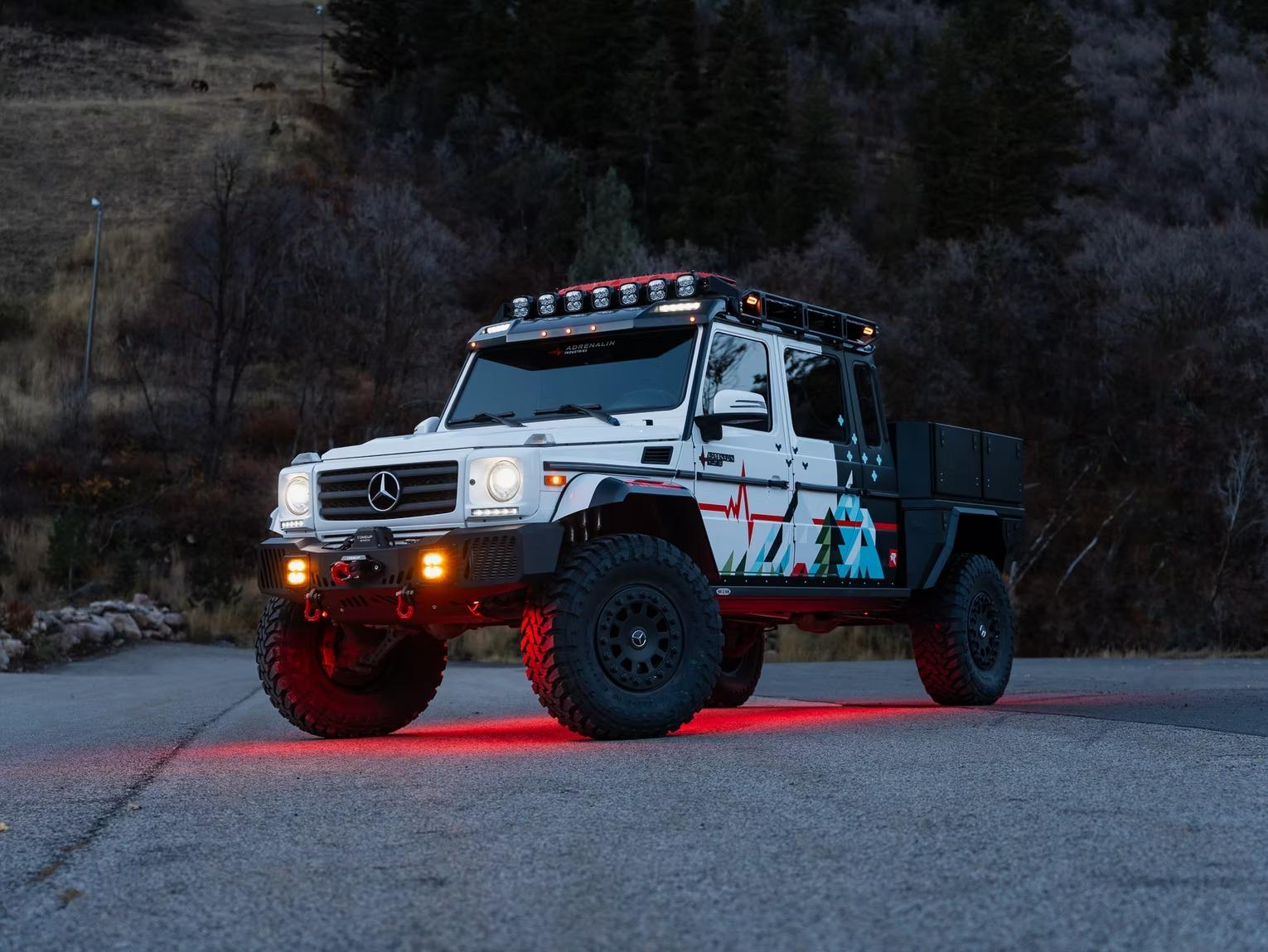 2017 Mercedes-Benz G550 4x4 Squared Pickup