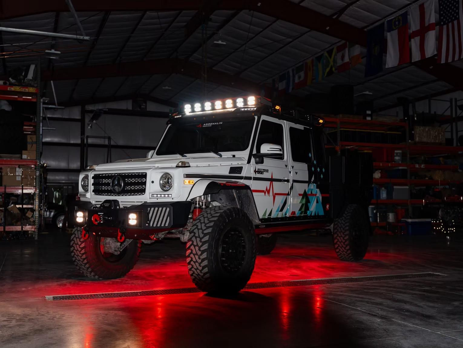 2017 Mercedes-Benz G550 4x4 Squared Pickup