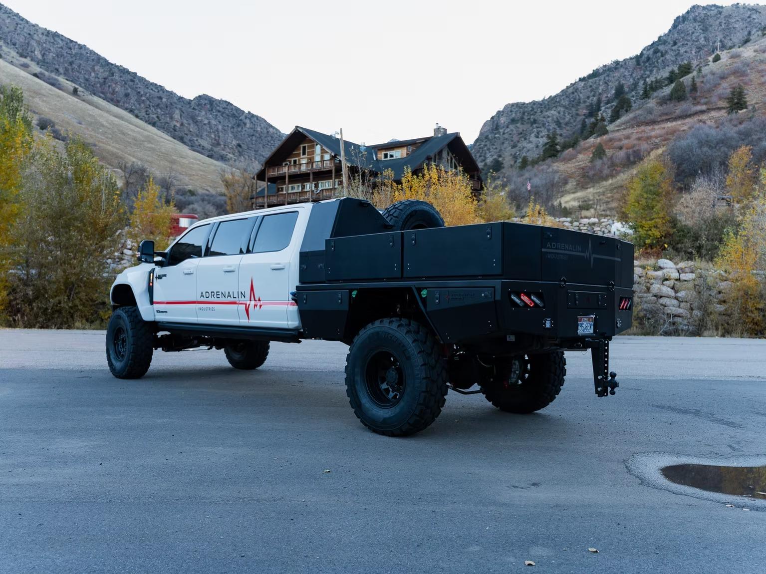 2025 Adrenalin Overkill 6-Door