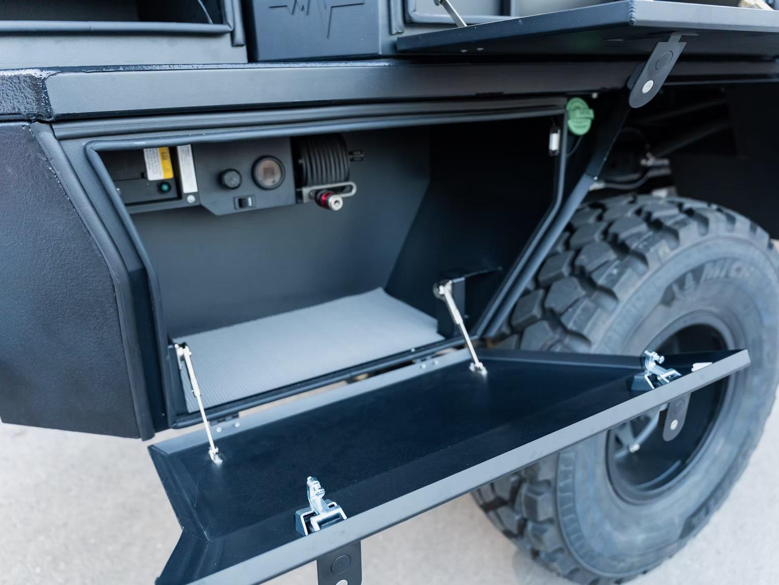 2025 Adrenalin Overkill 6-Door