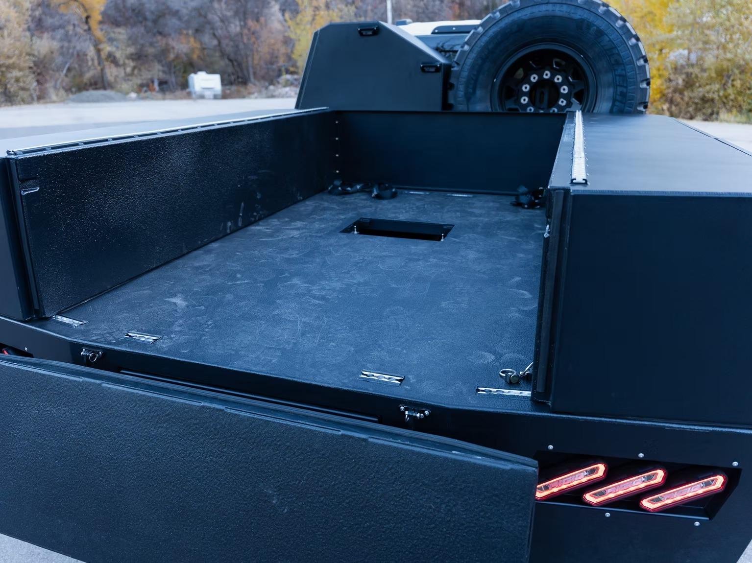 2025 Adrenalin Overkill 6-Door