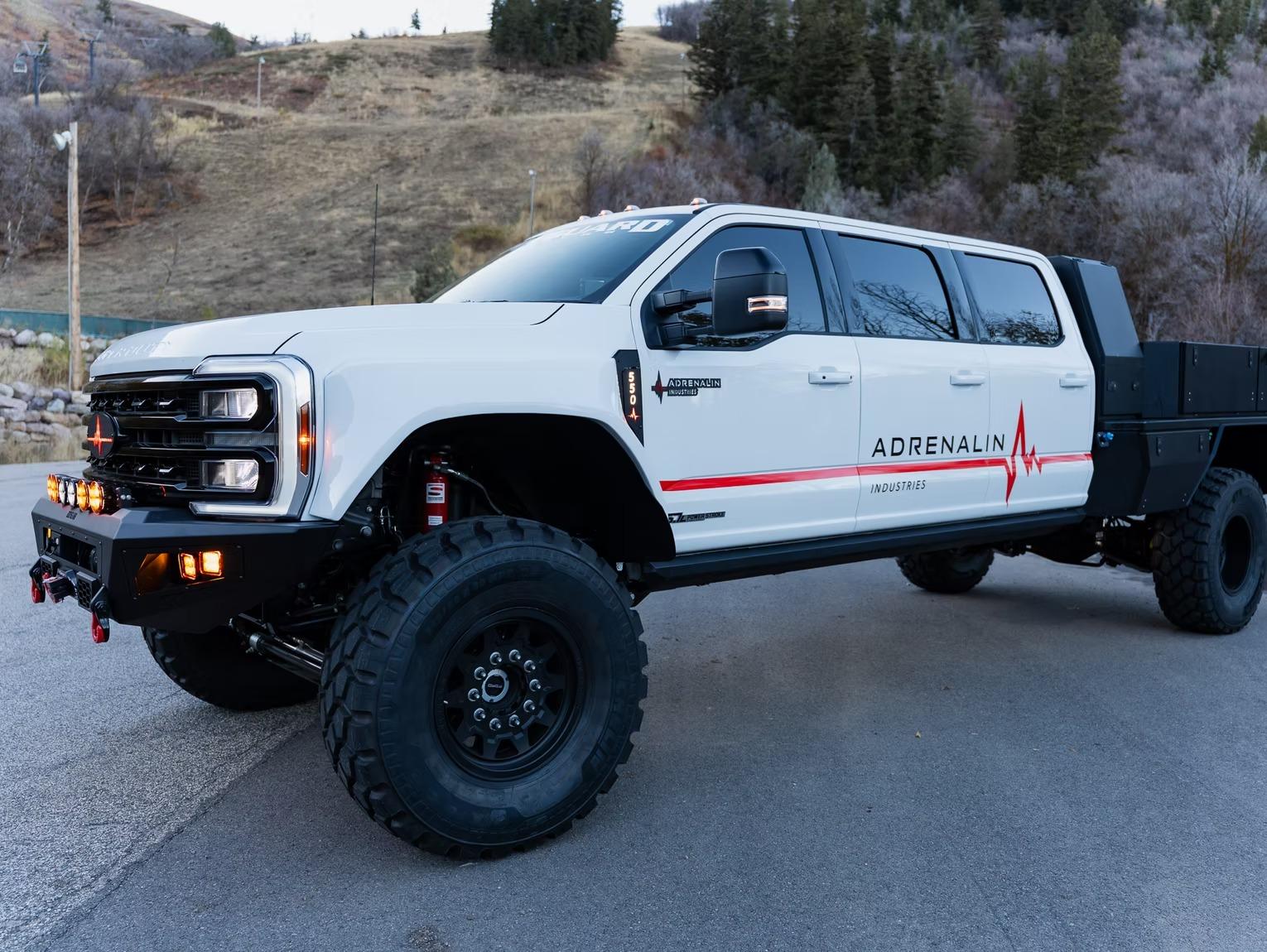 2025 Adrenalin Overkill 6-Door - 4