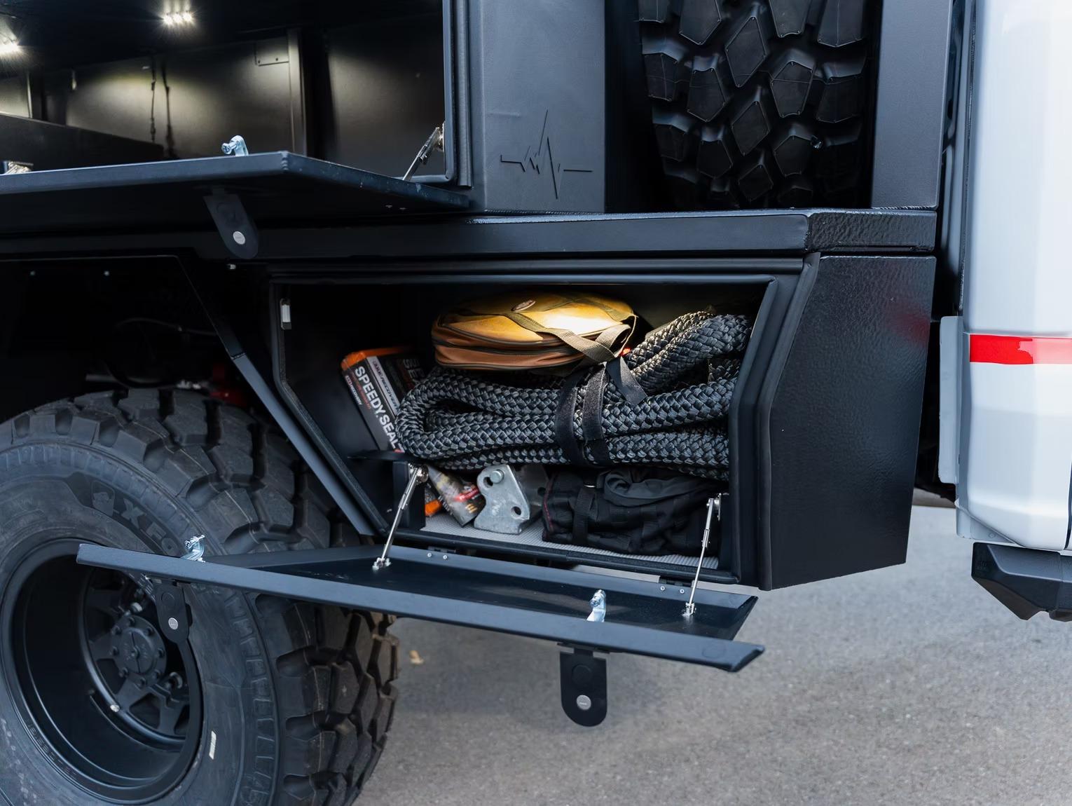 2025 Adrenalin Overkill 6-Door