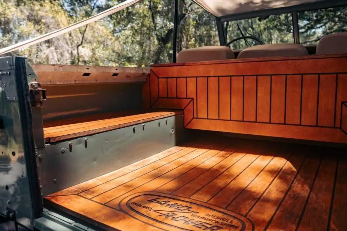 1973 Land Rover Series III 88