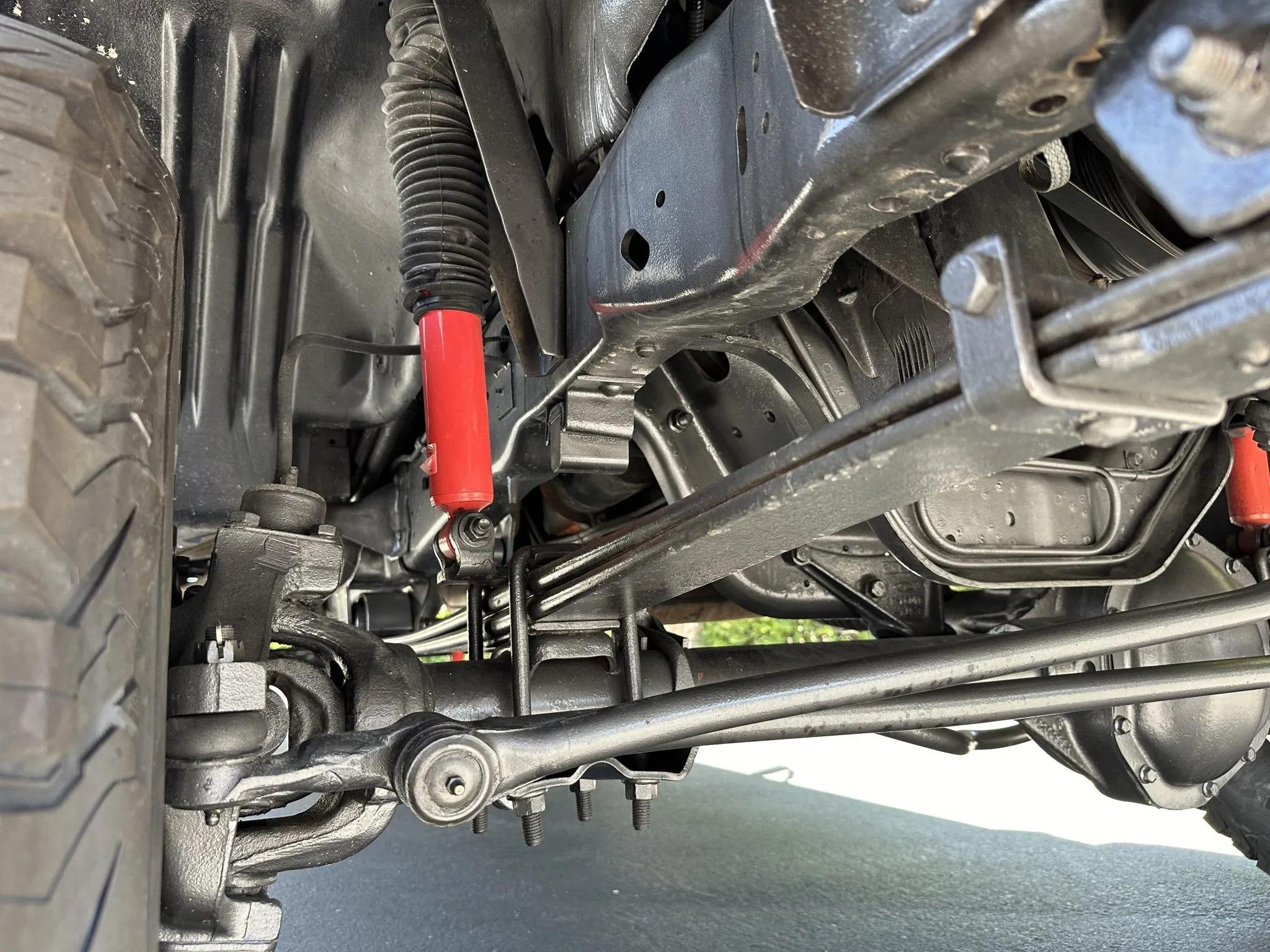 1990 Ford C-350 Centurion